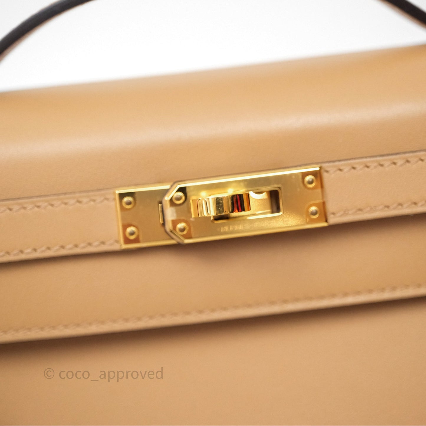 Hermes Kelly Pochette Veau Swift Chai 0M Gold Hardware
