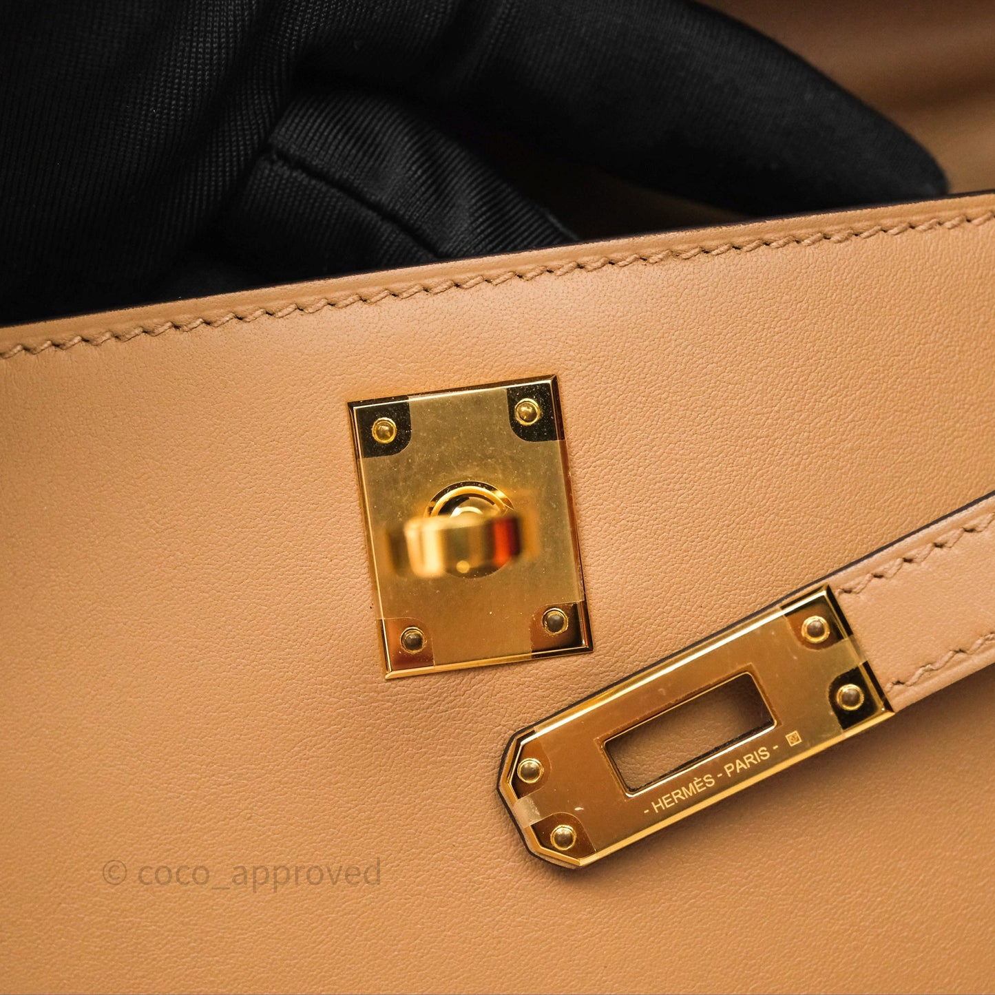Hermes Kelly Pochette Veau Swift Chai 0M Gold Hardware