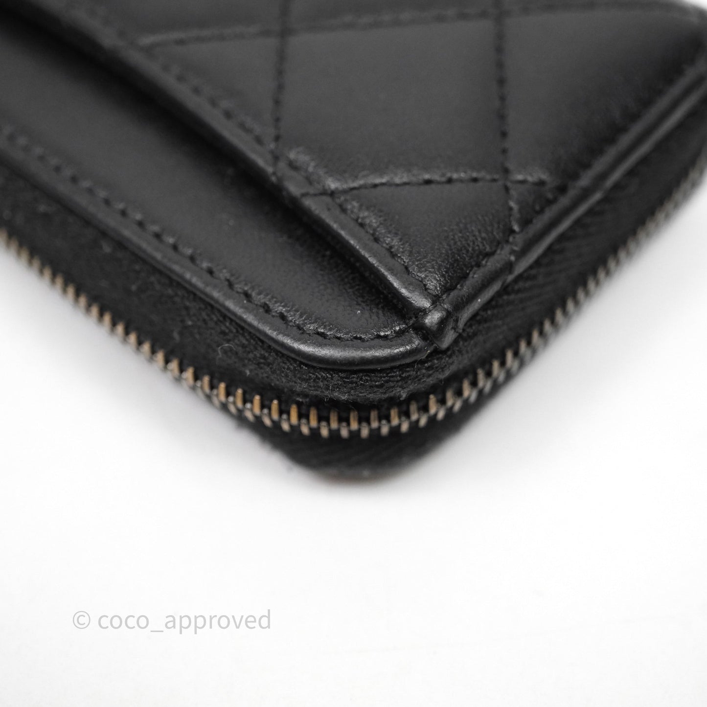 Chanel Quilted Zip Card Holder Lambskin So Black
