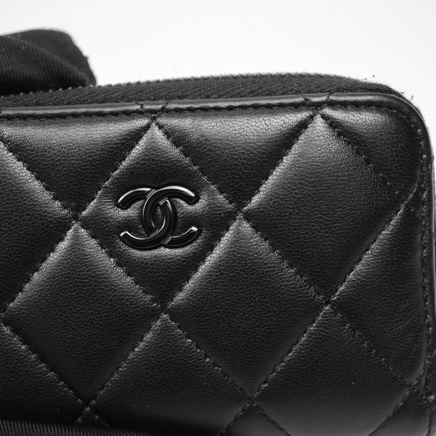 Chanel Quilted Zip Card Holder Lambskin So Black