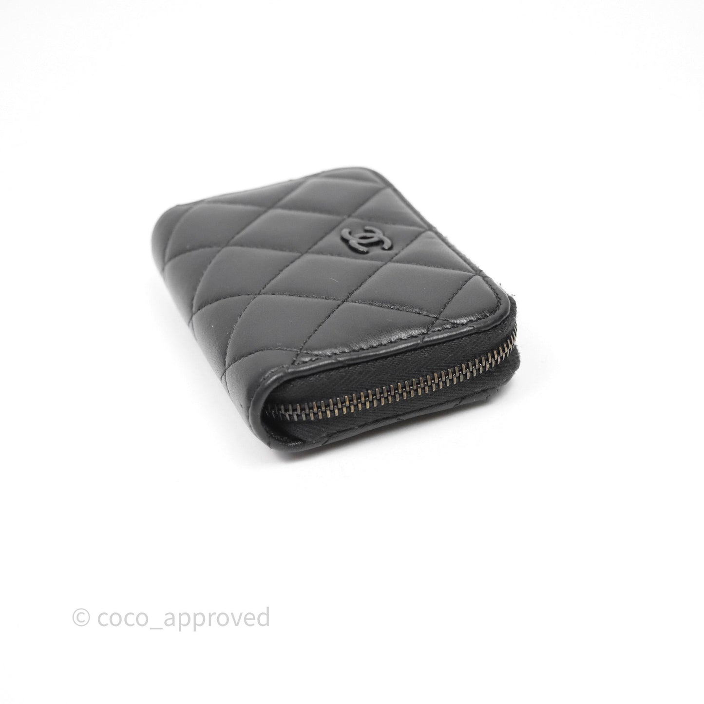 Chanel Quilted Zip Card Holder Lambskin So Black