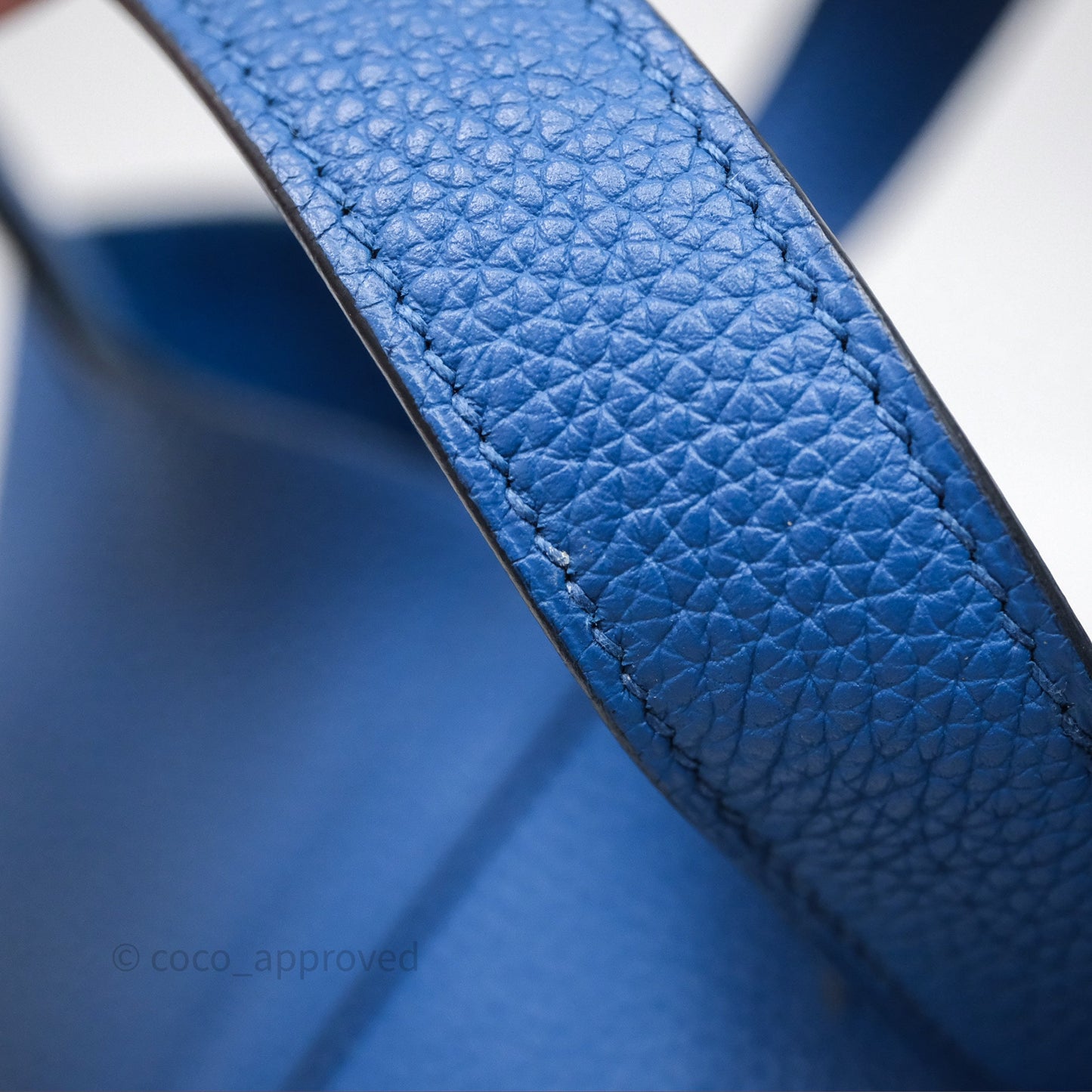 Hermès Picotin Lock 18 Taurillon Maurice 71 Bleu France Gold Hardware