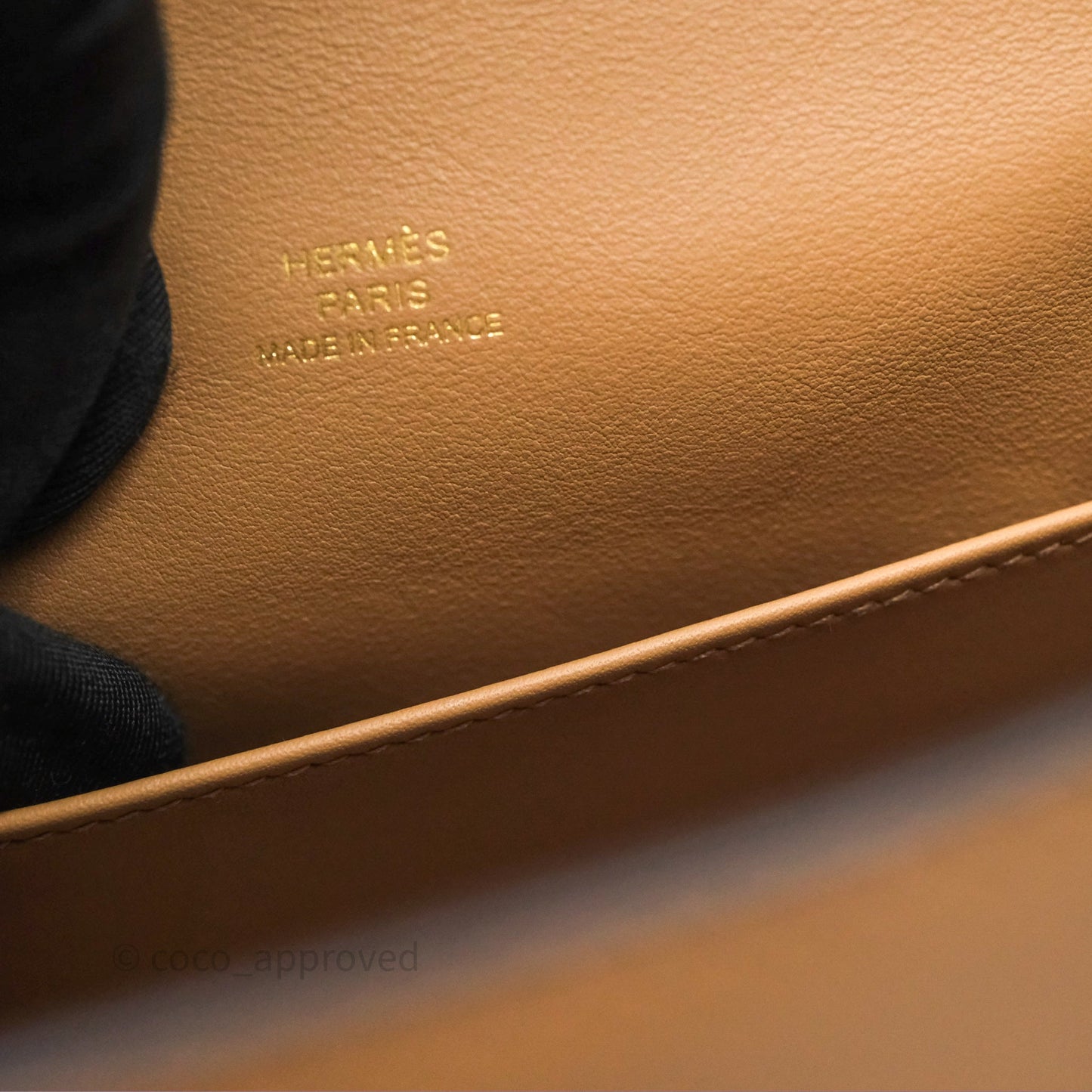 Hermes Kelly Pochette Veau Swift Chai 0M Gold Hardware