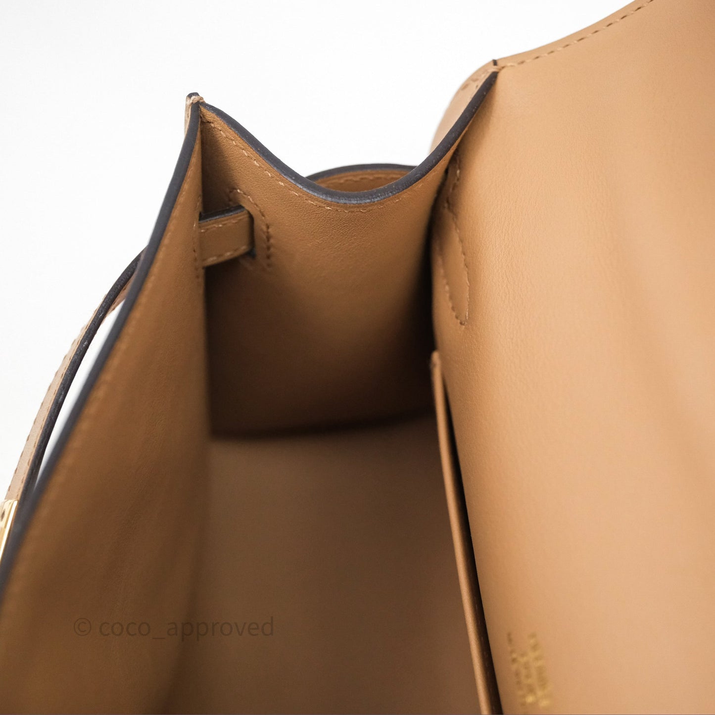 Hermes Kelly Pochette Veau Swift Chai 0M Gold Hardware