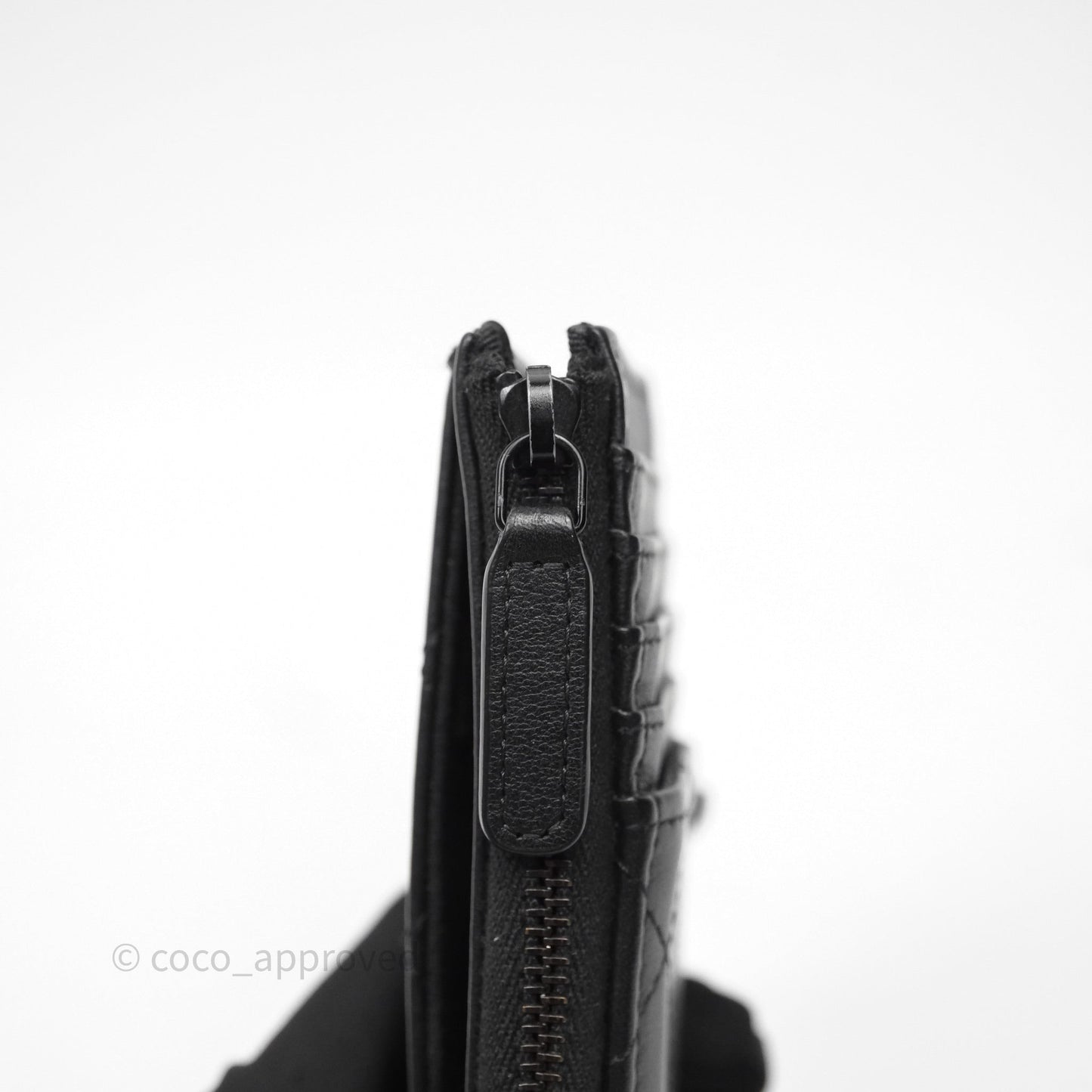 Chanel Quilted Zip Card Holder So Black Lambskin