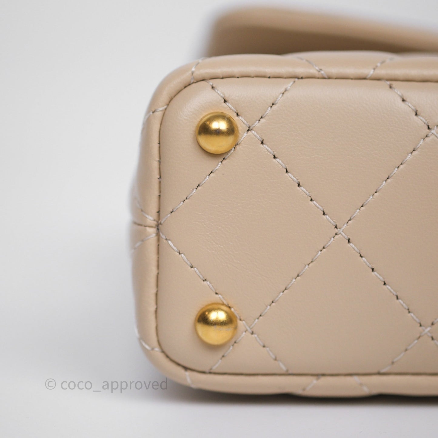 Chanel Small Top Handle Flap Bag Light Beige Lambskin Aged Gold Hardware 25P