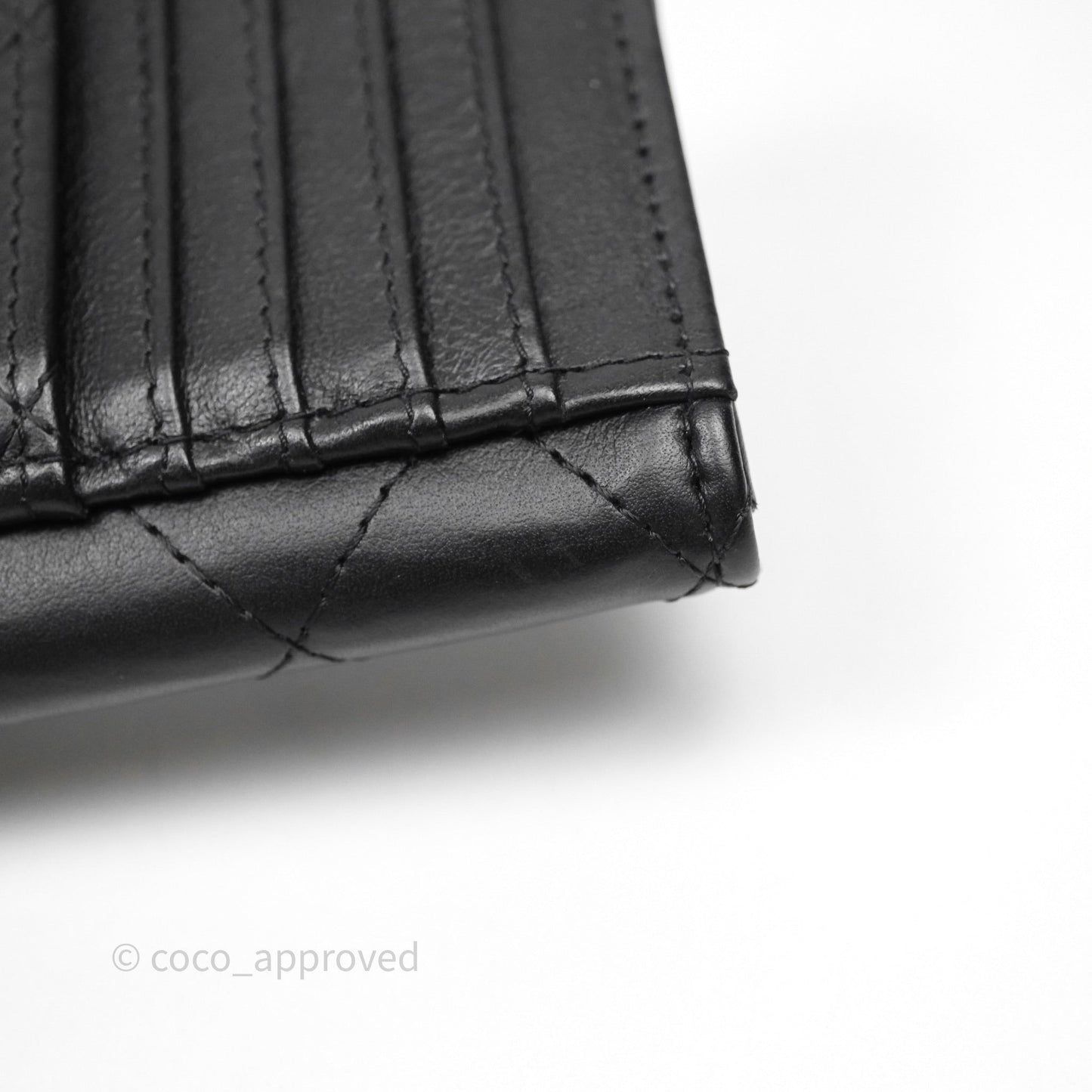 Chanel Quilted Zip Card Holder So Black Lambskin