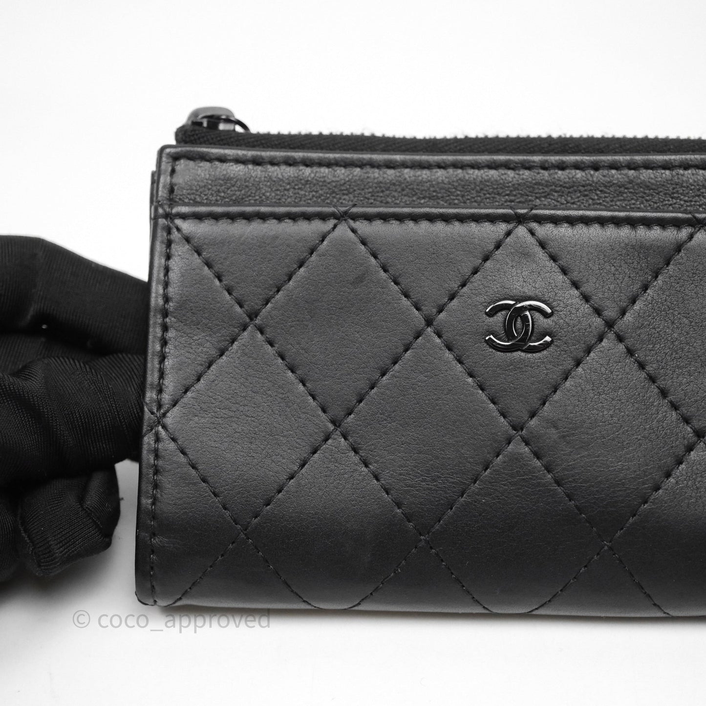 Chanel Quilted Zip Card Holder So Black Lambskin