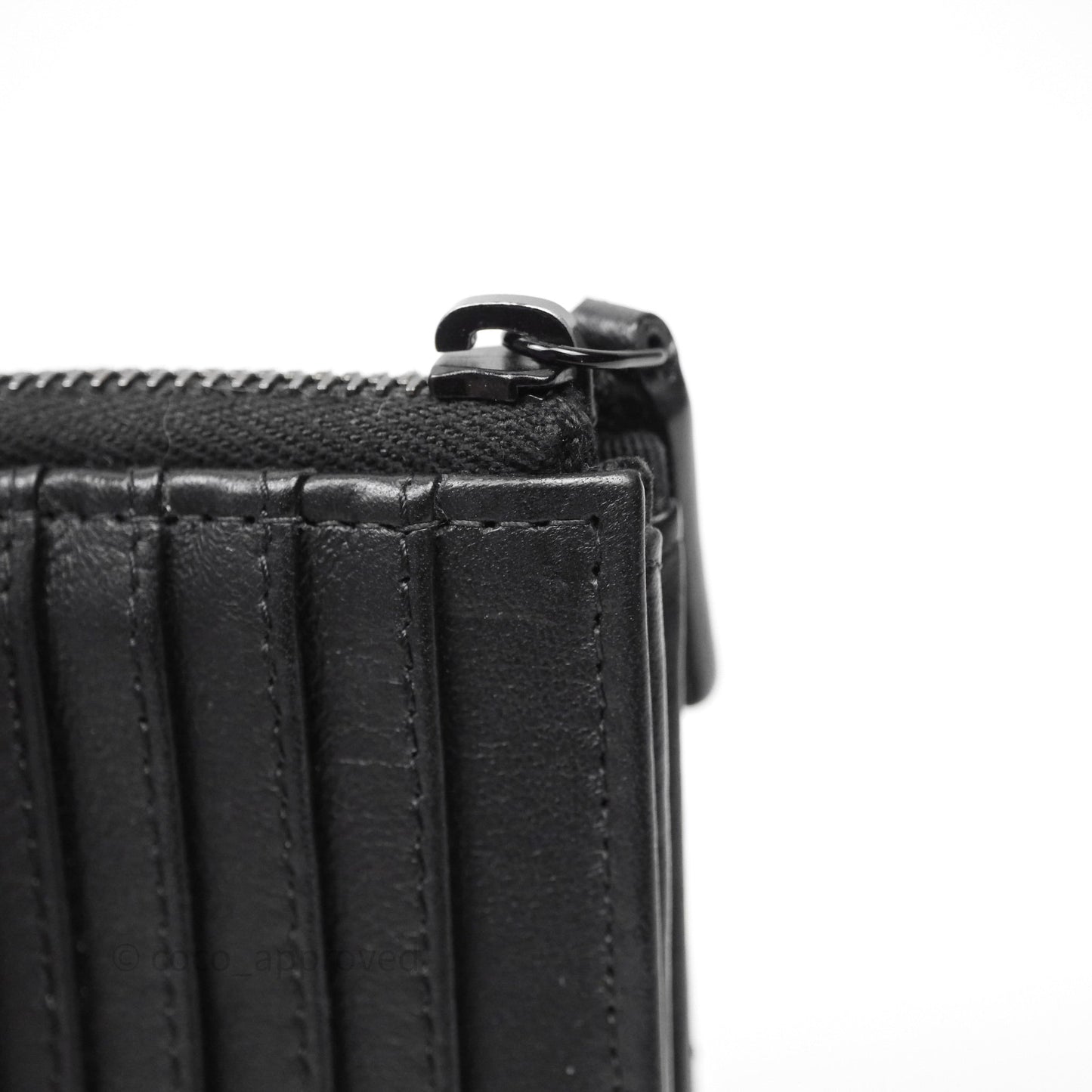 Chanel Quilted Zip Card Holder So Black Lambskin