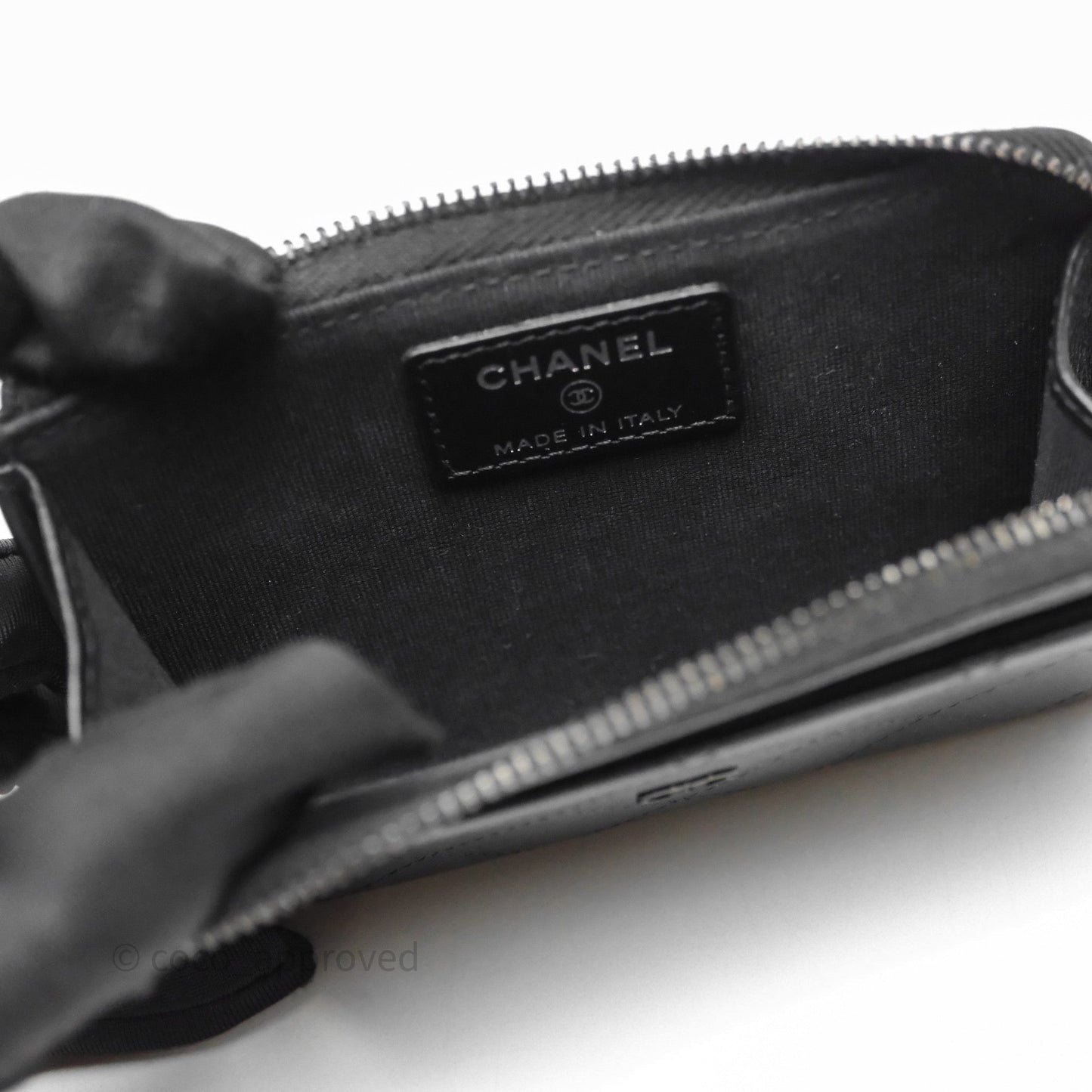 Chanel Quilted Zip Card Holder So Black Lambskin