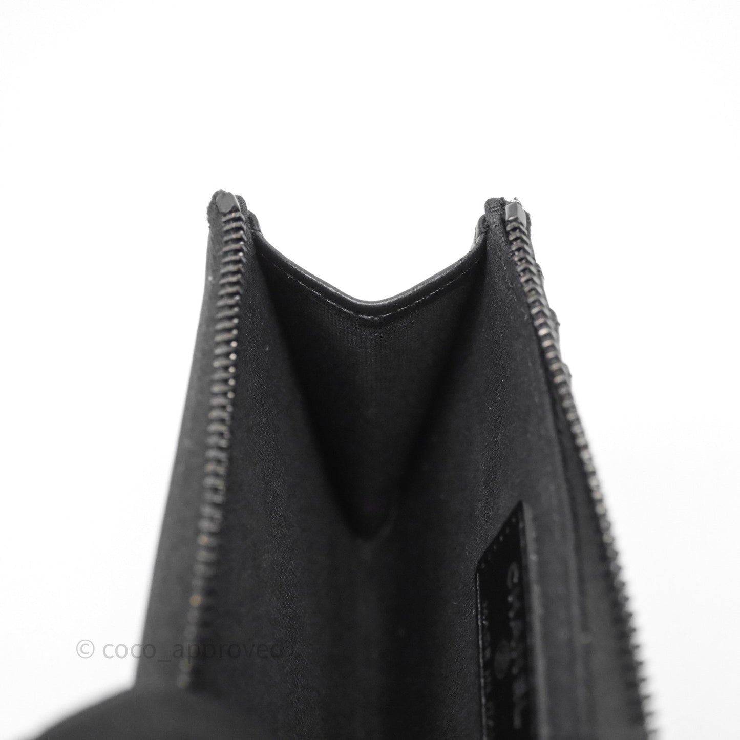 Chanel Quilted Zip Card Holder So Black Lambskin