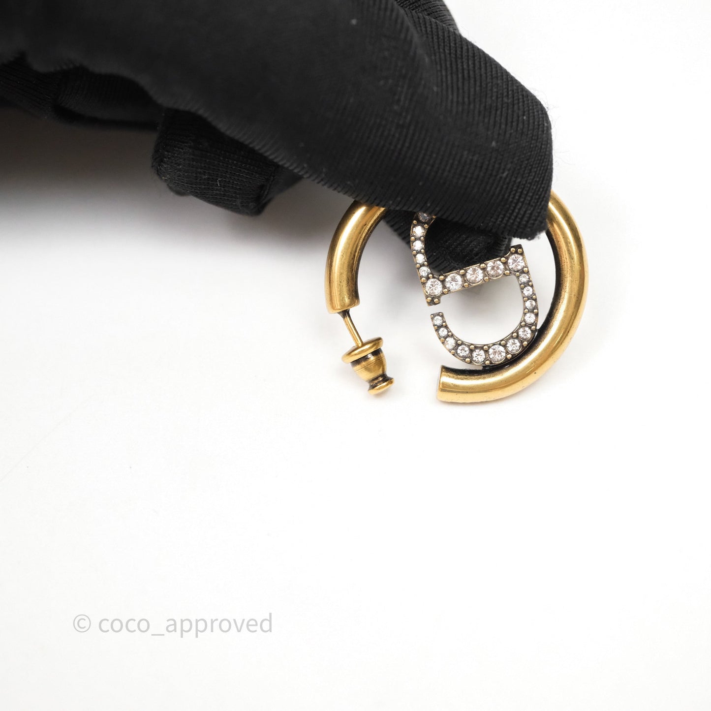 Christian Dior 30 Montaigne Crystal Hoop Earrings Gold Tone