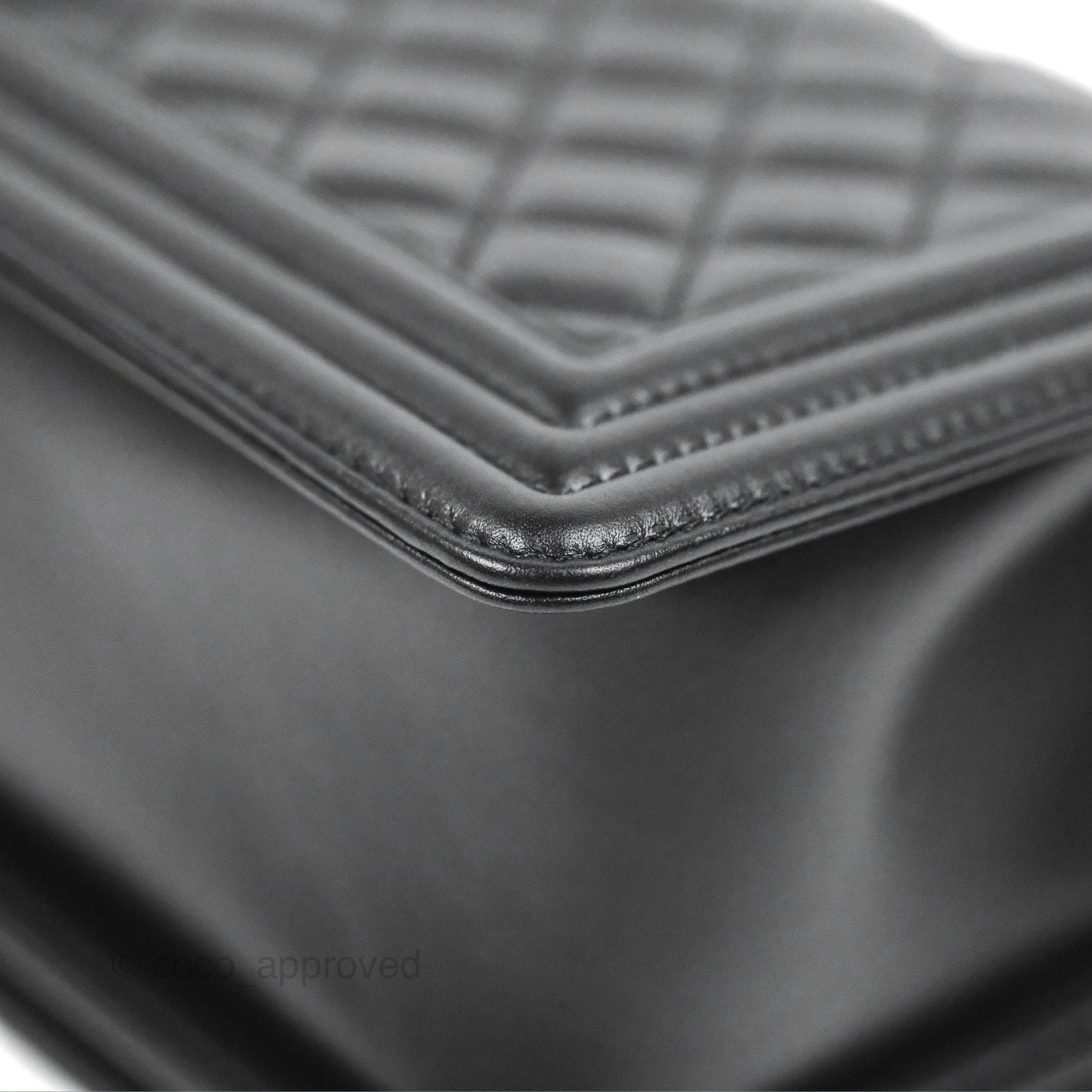 Chanel Quilted Medium Boy Black Calfskin Aged Gold Hardware