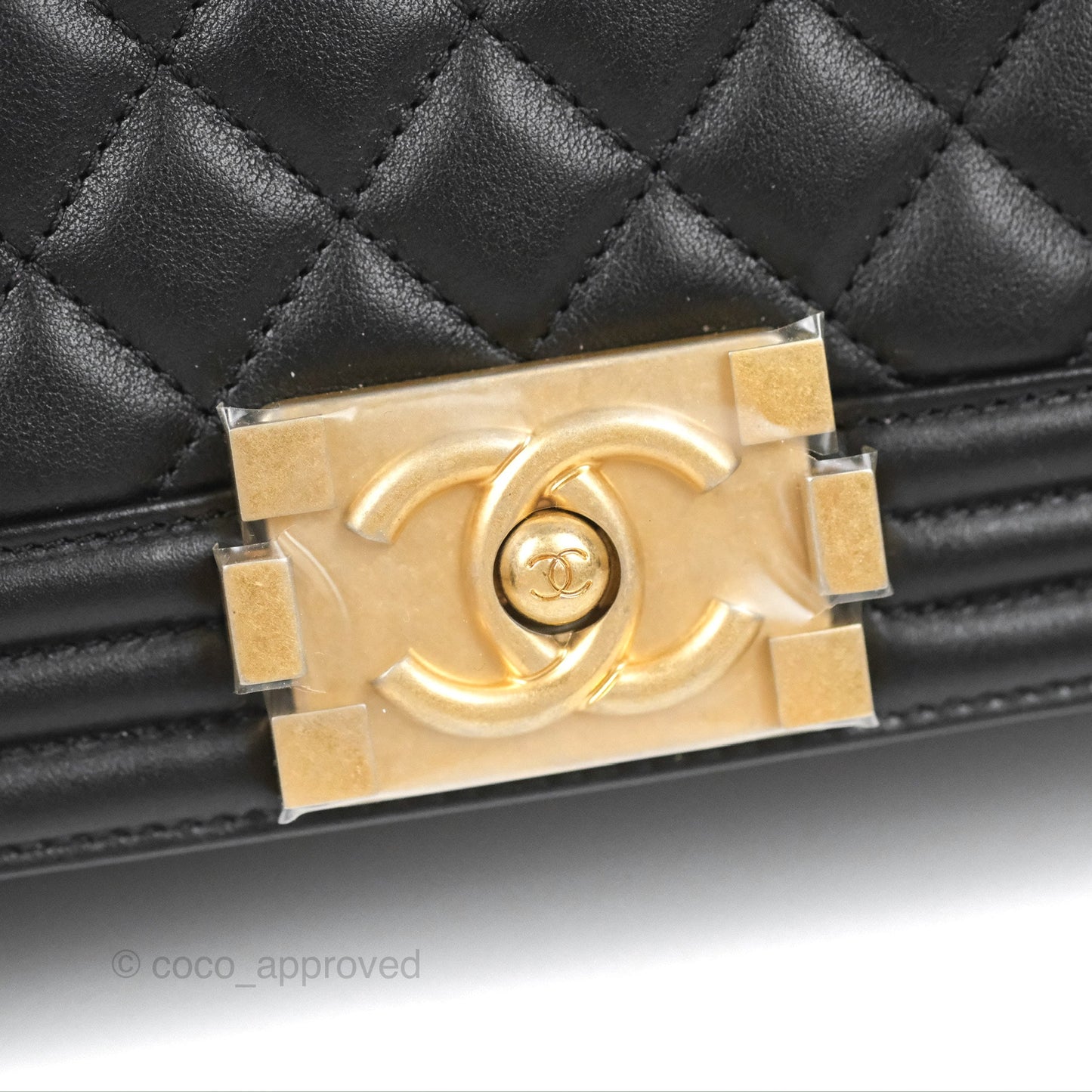 Chanel Quilted Medium Boy Black Calfskin Aged Gold Hardware