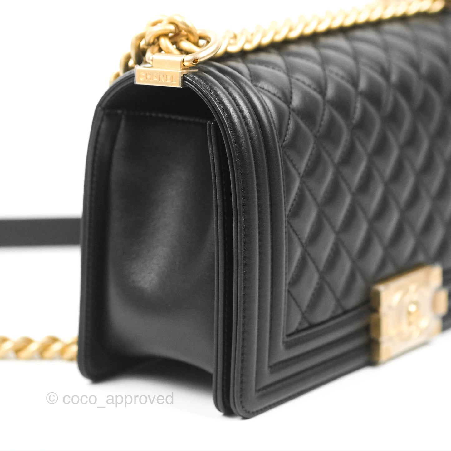 Chanel Quilted Medium Boy Black Calfskin Aged Gold Hardware