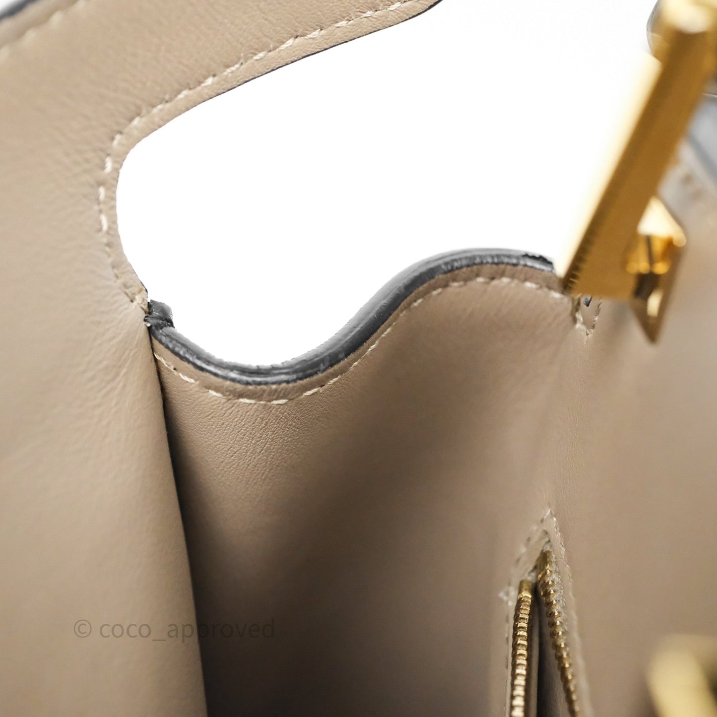 Fendi Peekaboo Essentially Bag in Black Calfskin