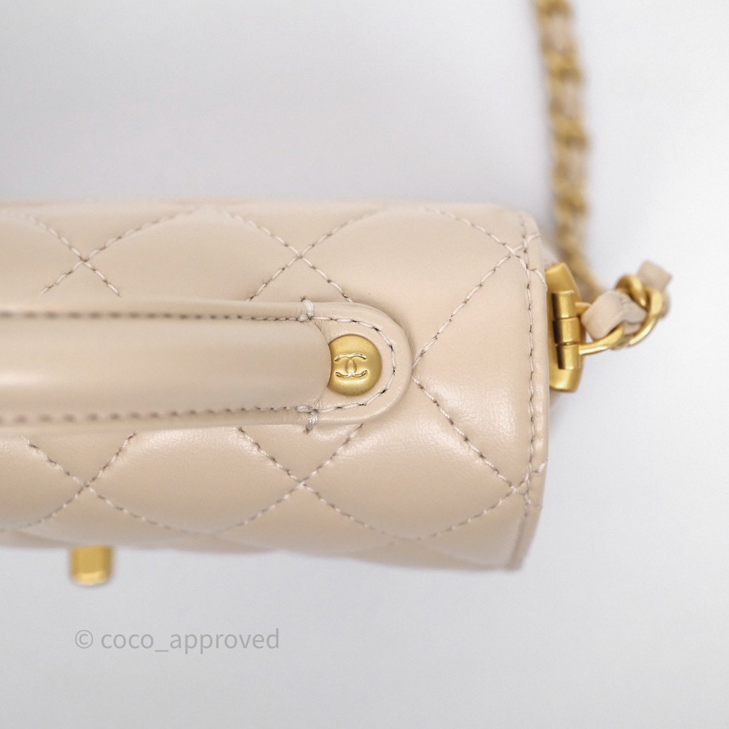 Chanel Small Top Handle Flap Bag Light Beige Lambskin Aged Gold Hardware 25P