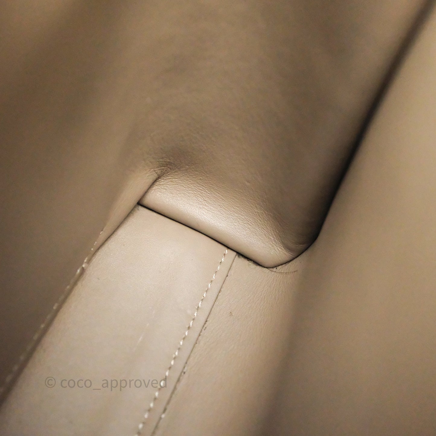 Fendi Peekaboo Essentially Bag in Black Calfskin