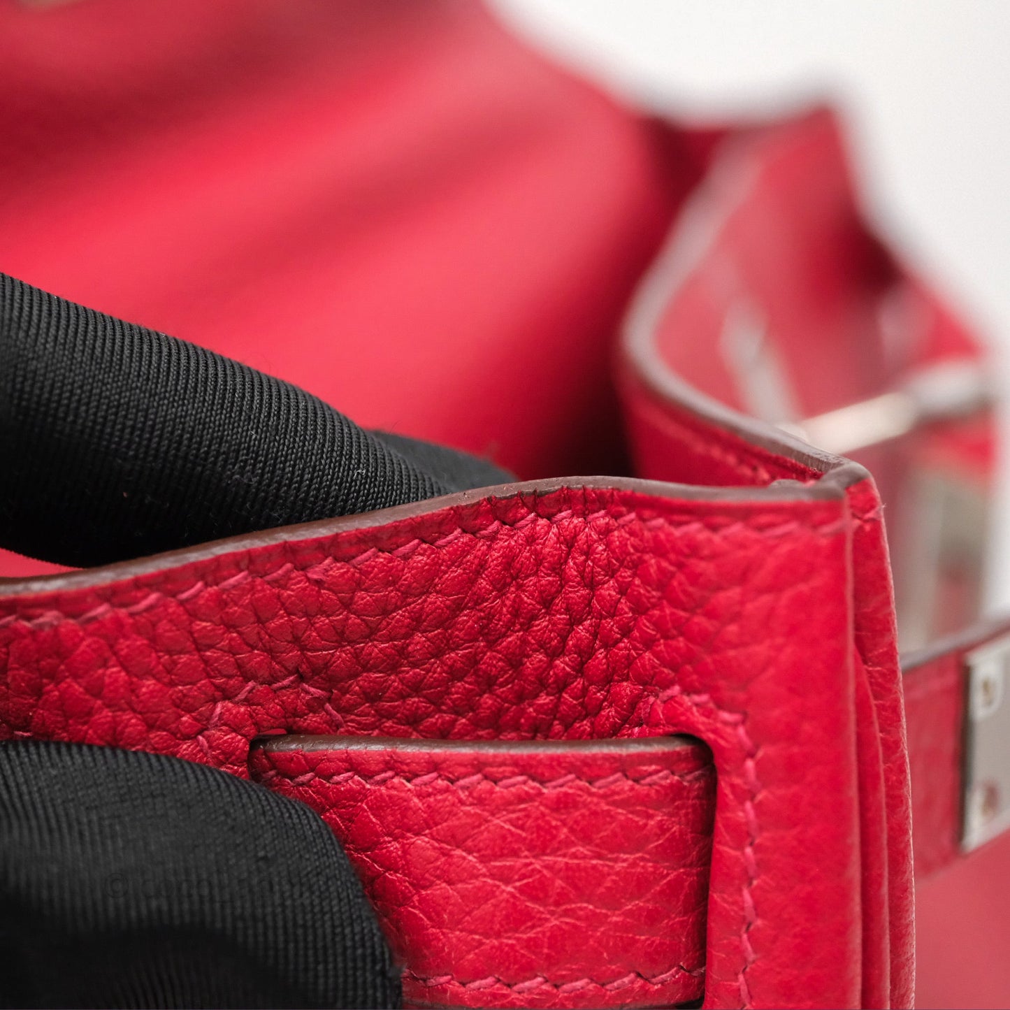 Hermes Kelly 28 Red Palladium Hardware