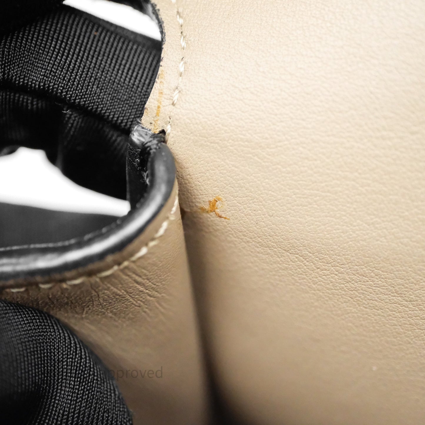 Fendi Peekaboo Essentially Bag in Black Calfskin