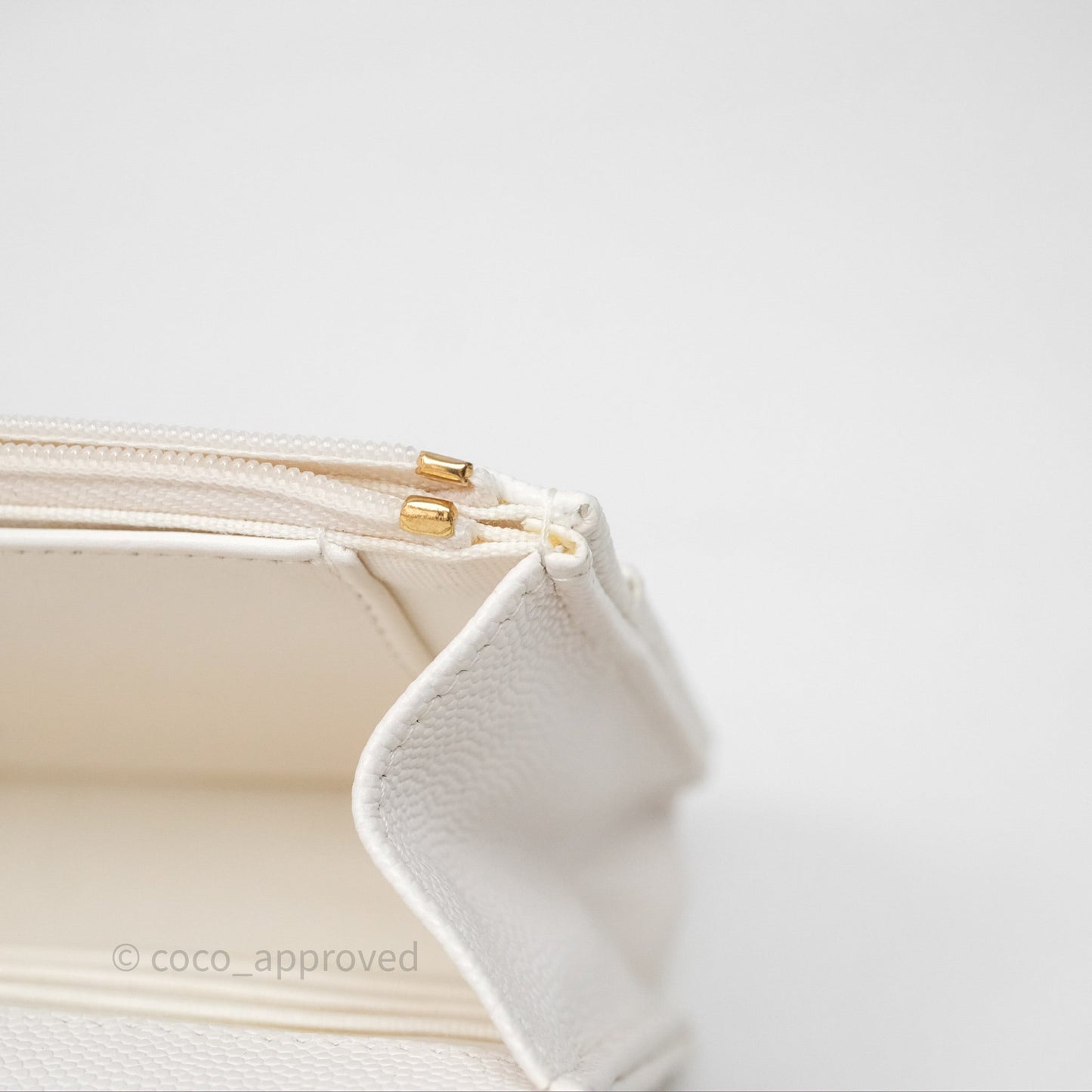 Chanel Quilted Classic Poker Wallet on Chain WOC White Caviar Gold Hardware