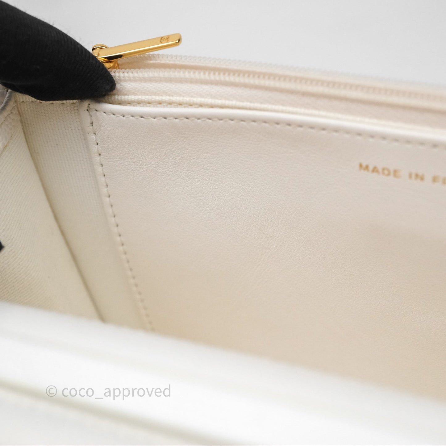 Chanel Quilted Classic Poker Wallet on Chain WOC White Caviar Gold Hardware