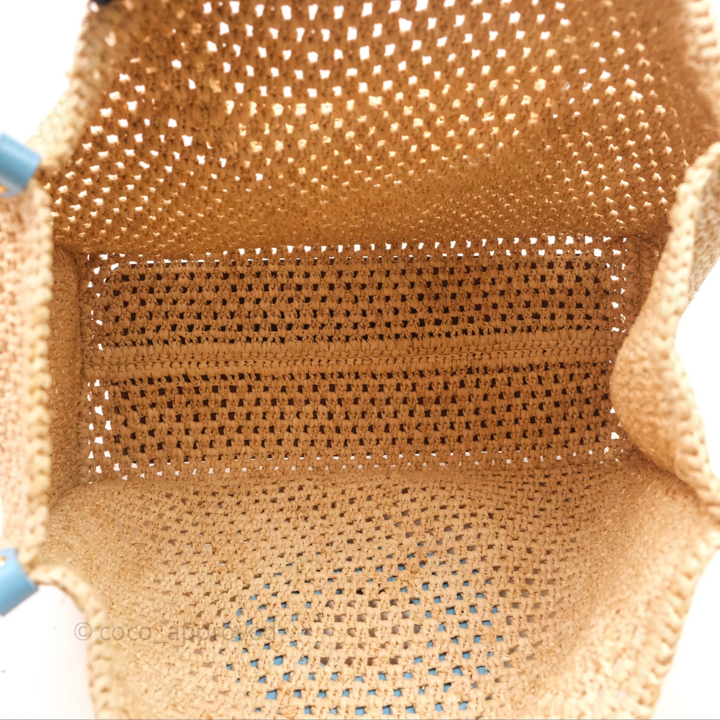 Louis Vuitton OnTheGo MM Raffia Natural