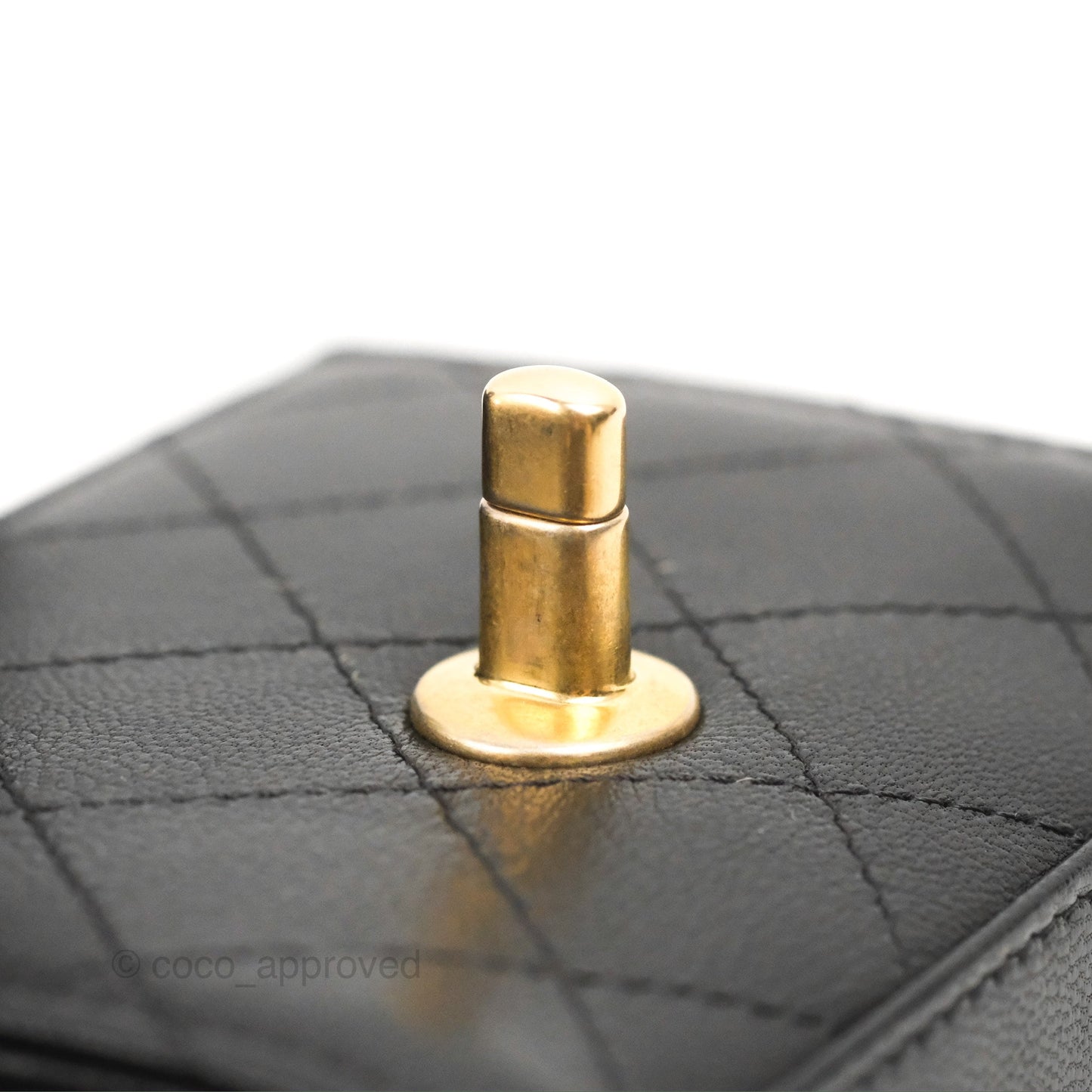 Chanel Mini Chic Pearls Flap Black Goatskin Aged Gold Hardware
