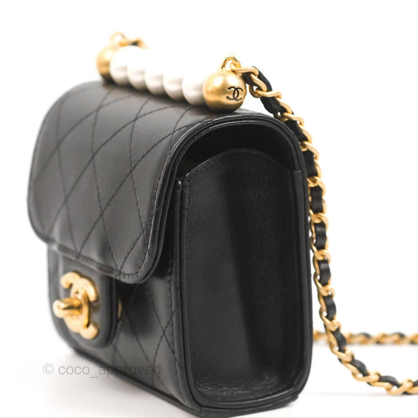 Chanel Mini Chic Pearls Flap Black Goatskin Aged Gold Hardware