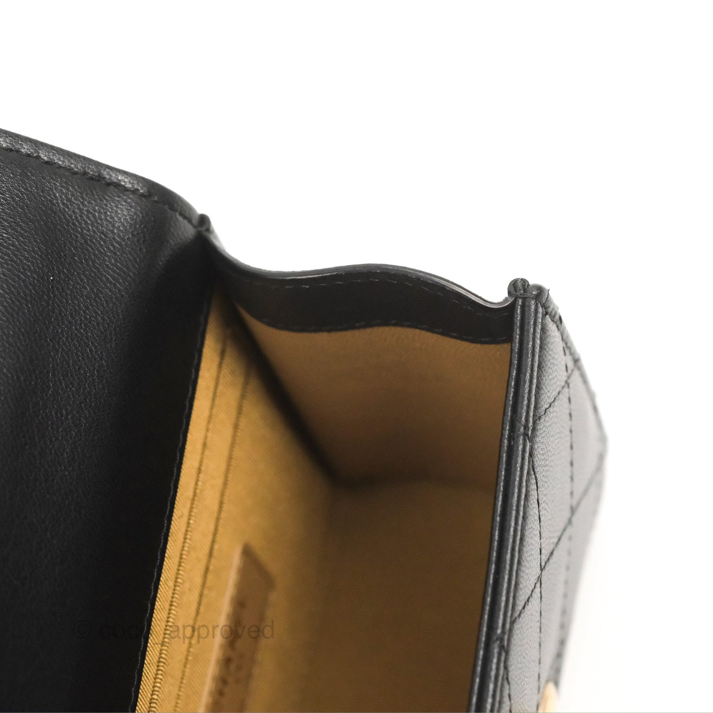 Chanel Mini Chic Pearls Flap Black Goatskin Aged Gold Hardware