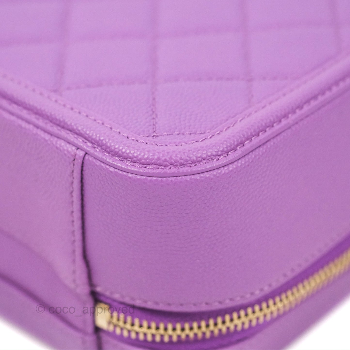 Chanel Quilted Medium CC Filigree Vanity Case Purple Caviar Gold Hardware