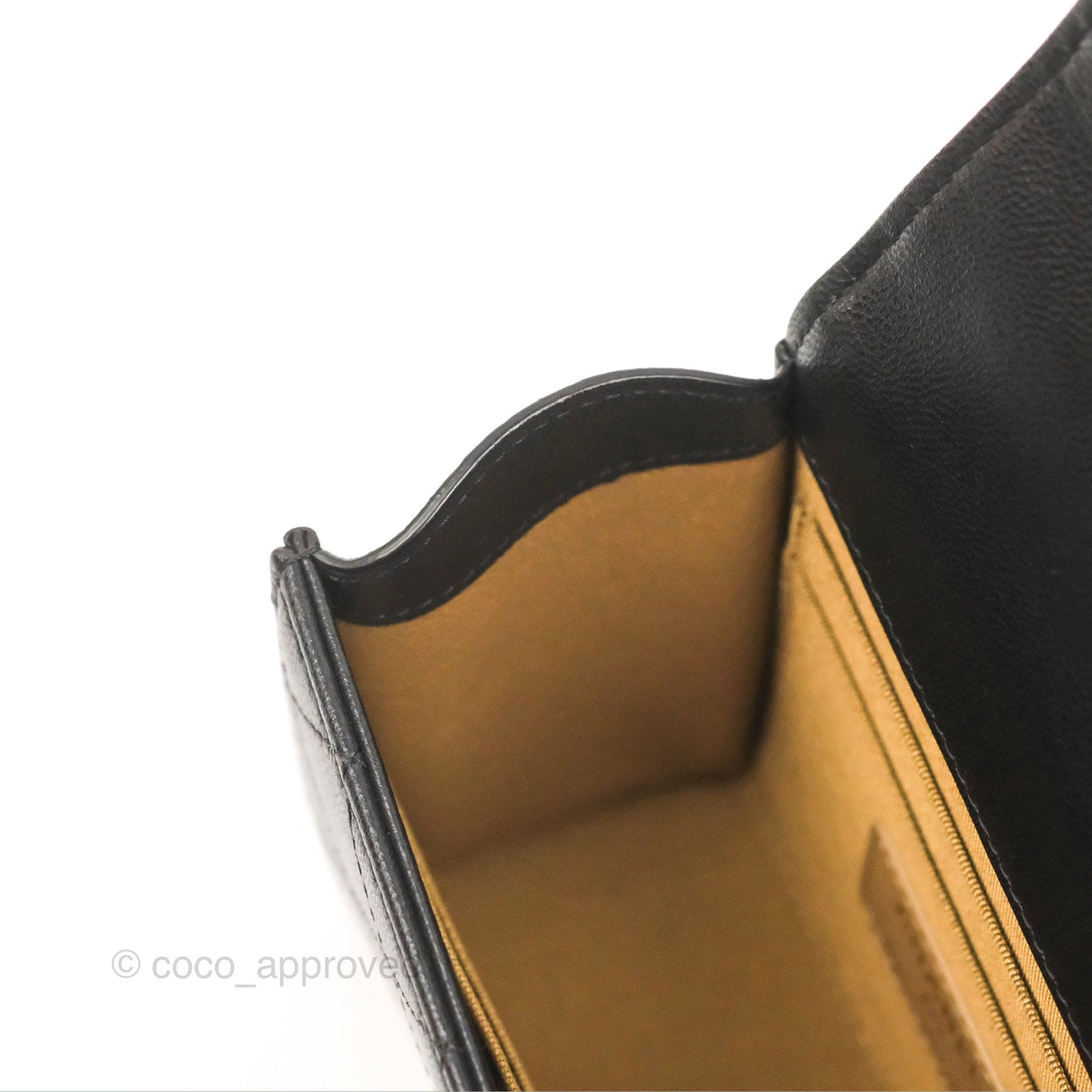 Chanel Mini Chic Pearls Flap Black Goatskin Aged Gold Hardware