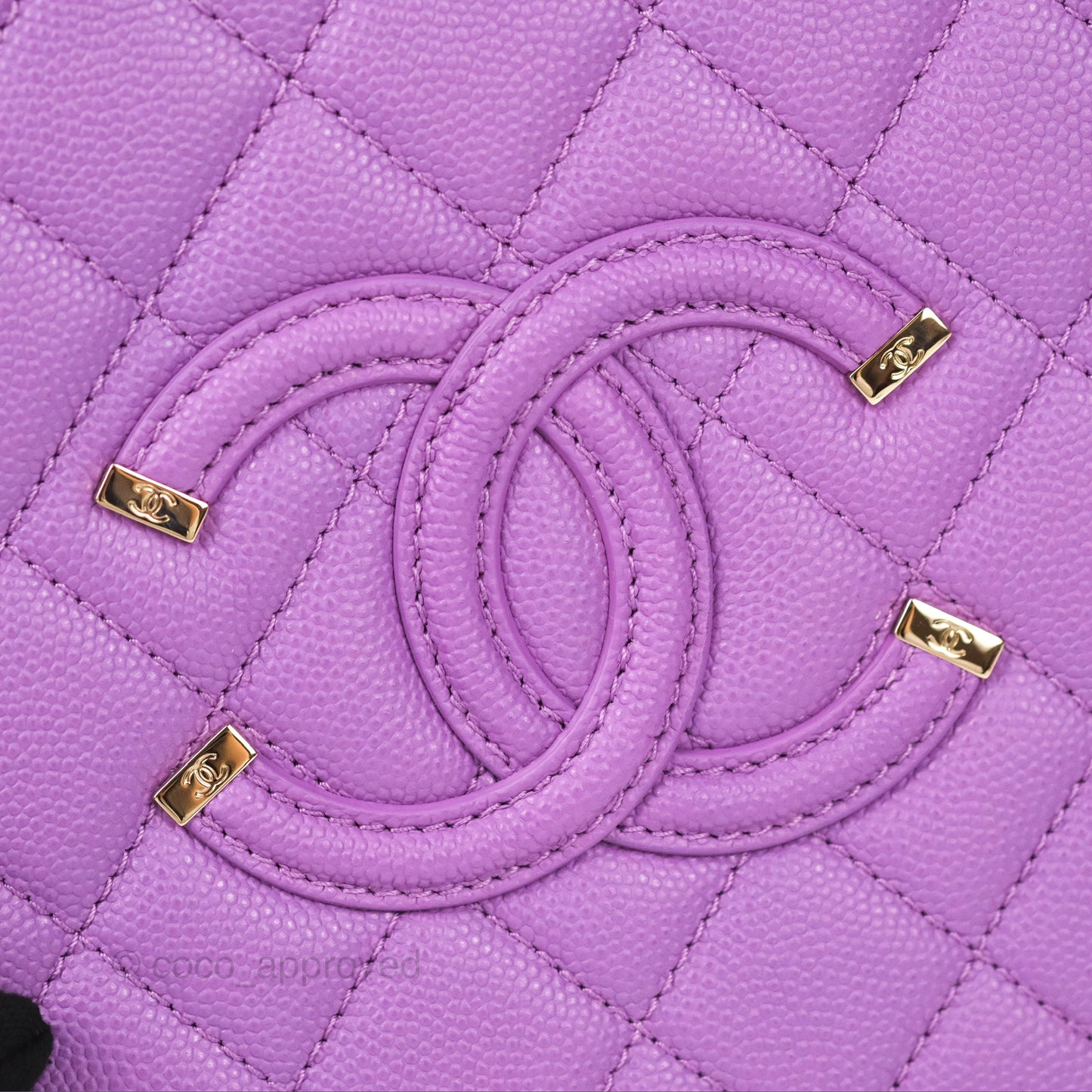 Chanel Quilted Medium CC Filigree Vanity Case Purple Caviar Gold Hardware