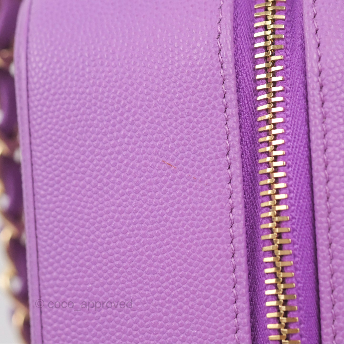Chanel Quilted Medium CC Filigree Vanity Case Purple Caviar Gold Hardware