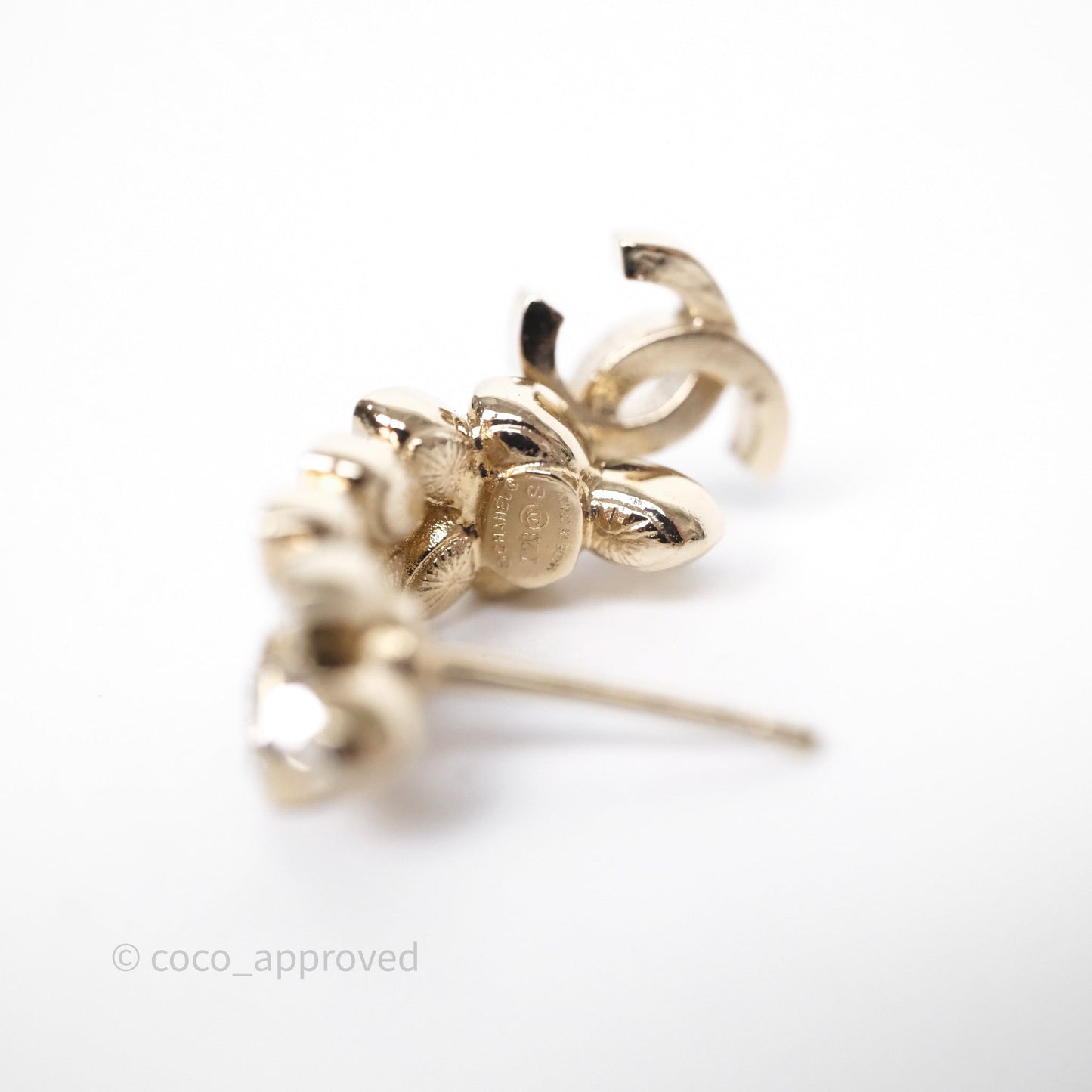 Chanel Leafy Crystal CC Drop Earrings Gold Tone 23S