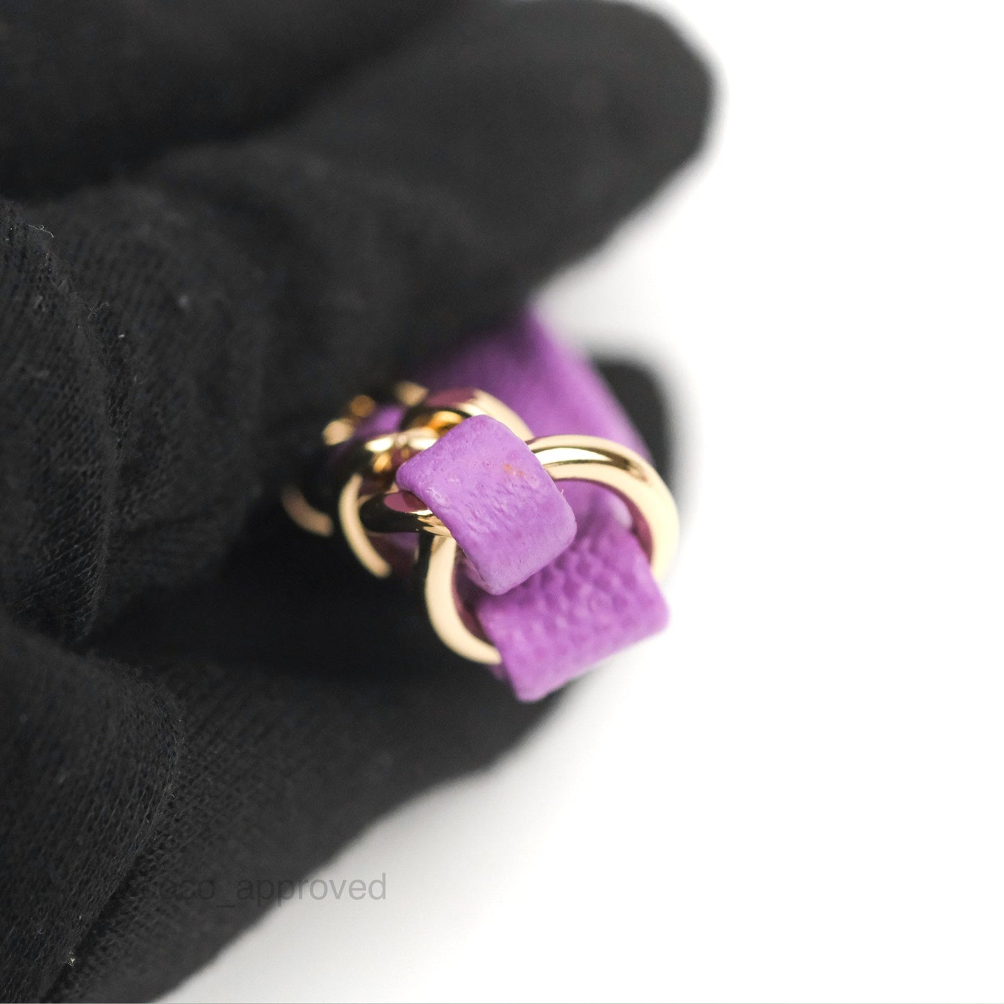 Chanel Quilted Medium CC Filigree Vanity Case Purple Caviar Gold Hardware