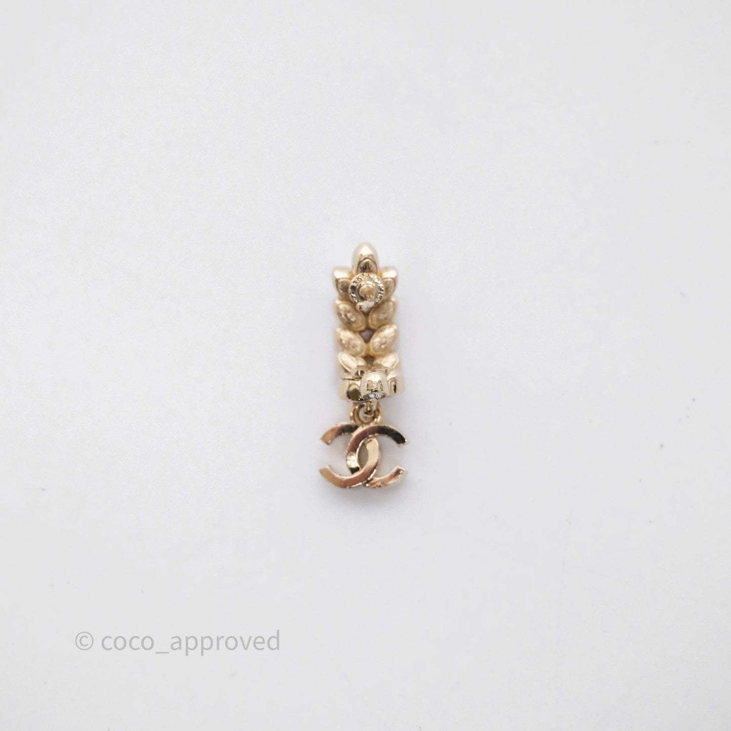 Chanel Leafy Crystal CC Drop Earrings Gold Tone 23S