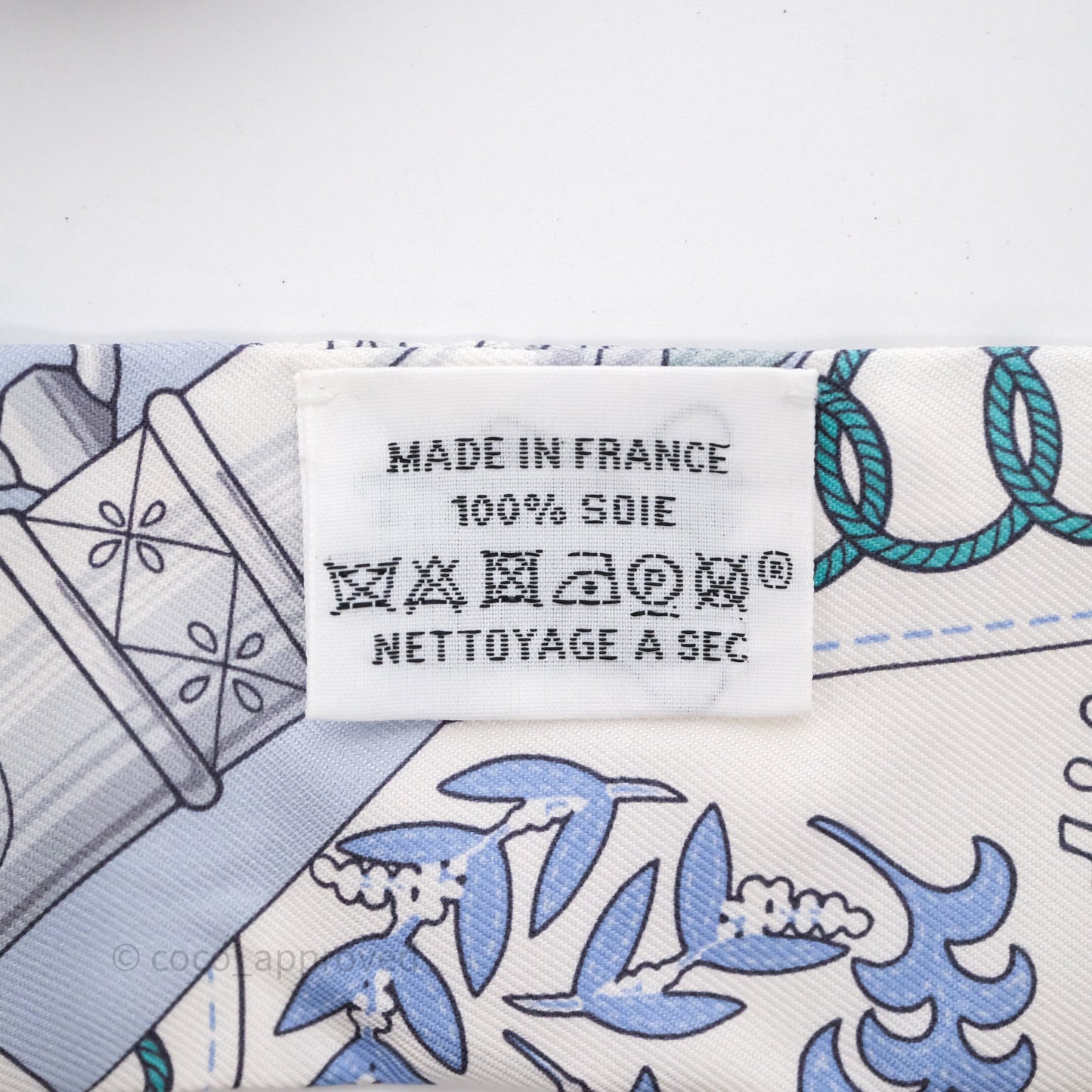 Hermès Cliquetis Silk Twilly