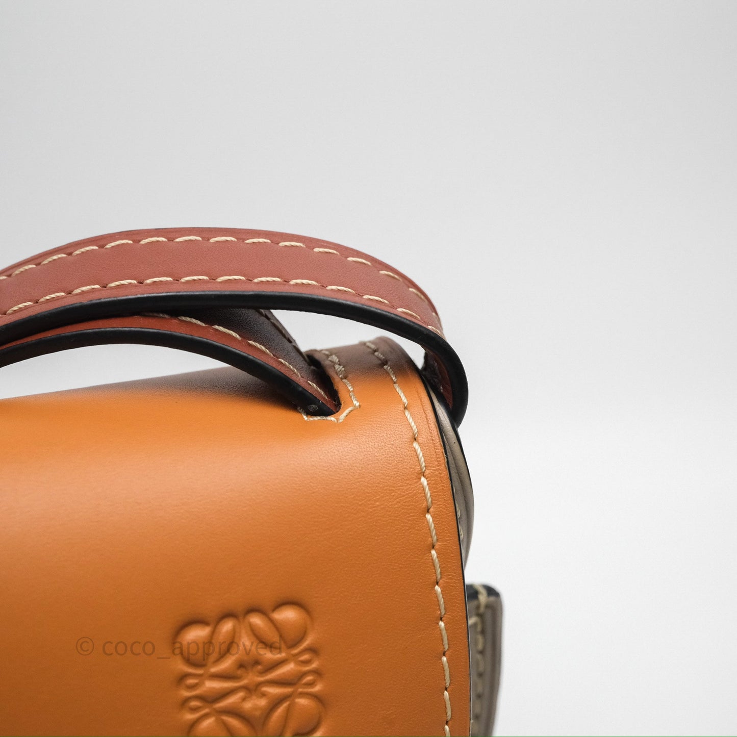 Loewe Small Gate Bag Smooth Calfskin Amber/Light Grey/Rust