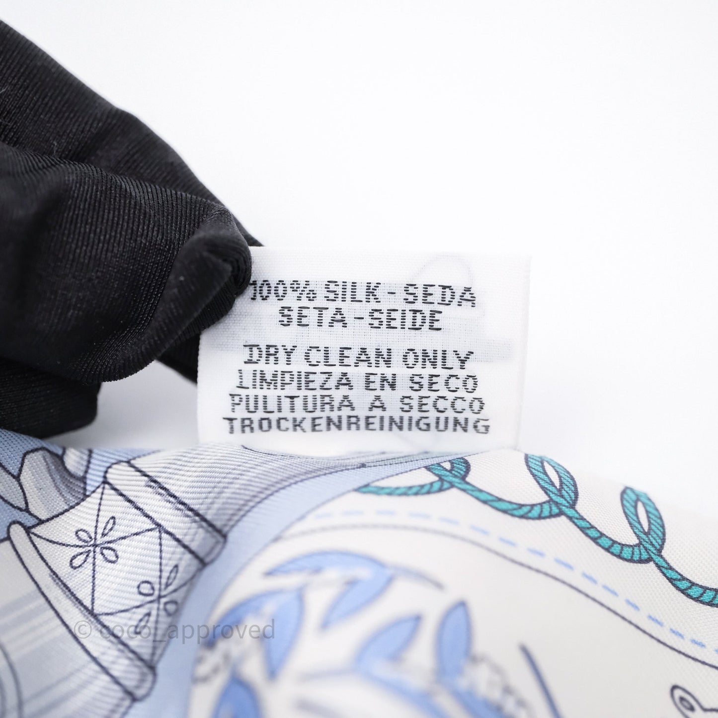 Hermès Cliquetis Silk Twilly