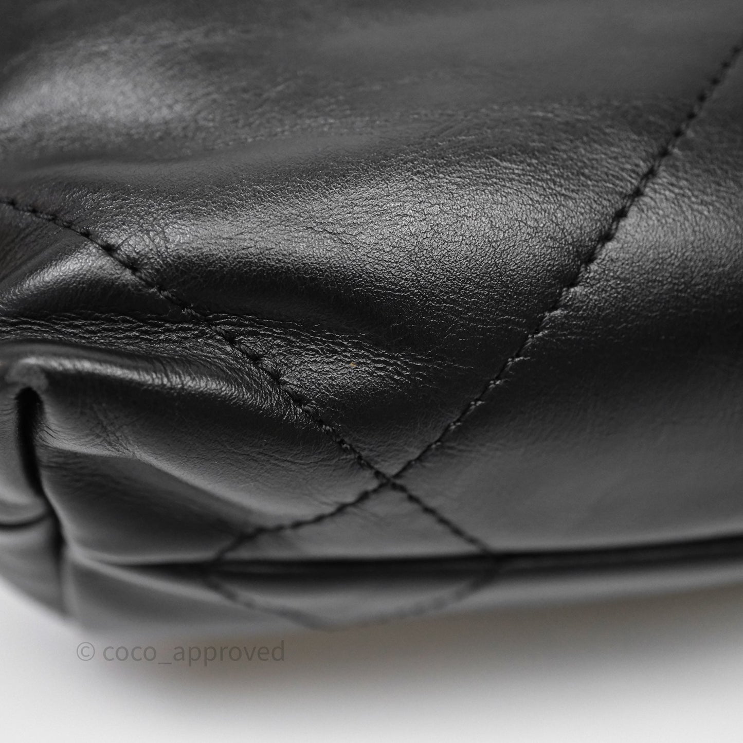 Chanel 22 Mini Bag Black Crumpled Calfskin Aged Gold Hardware