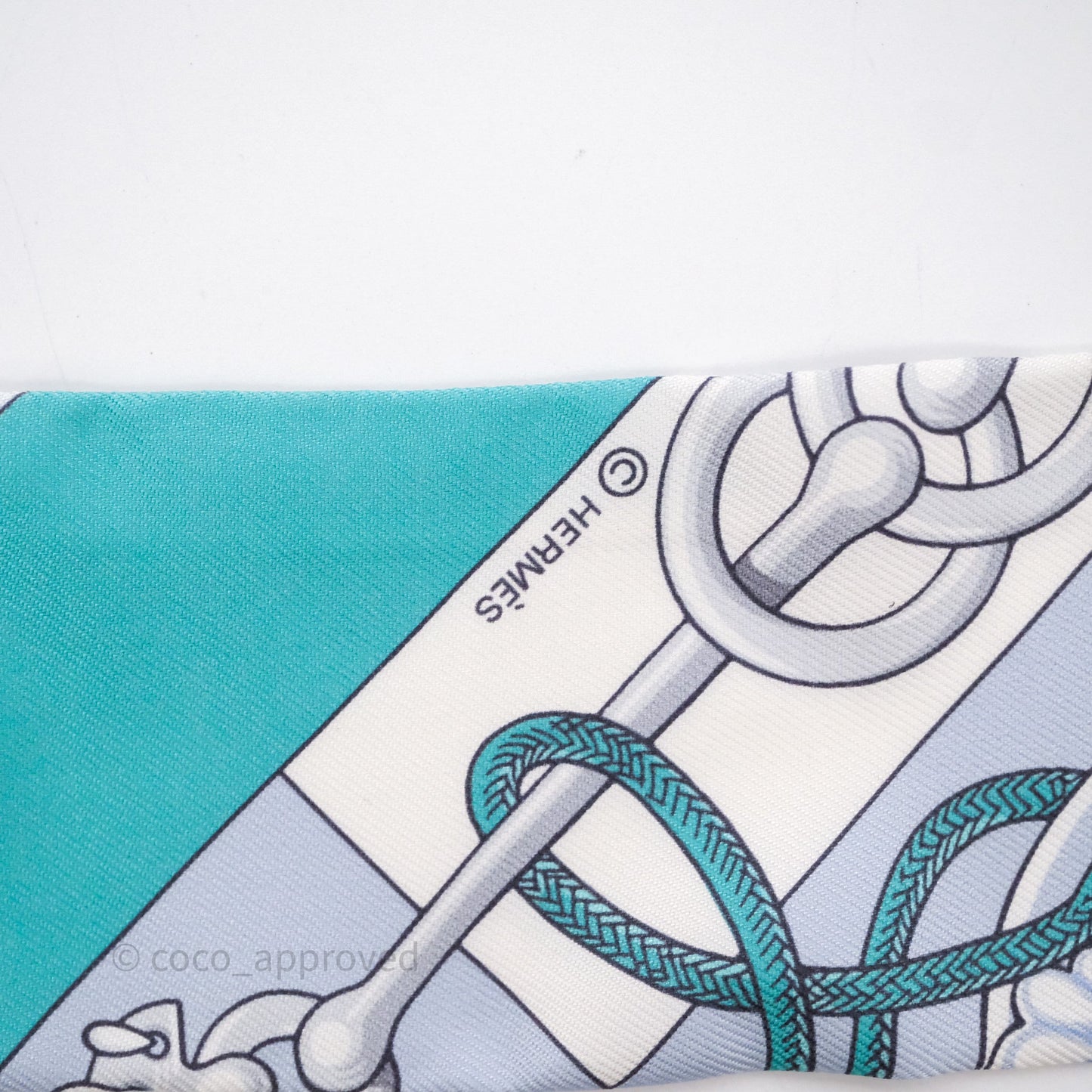 Hermès Cliquetis Silk Twilly