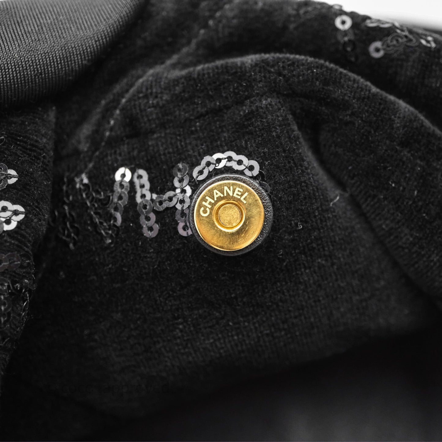 Chanel 22 Small Sequins Logo Black Velvet