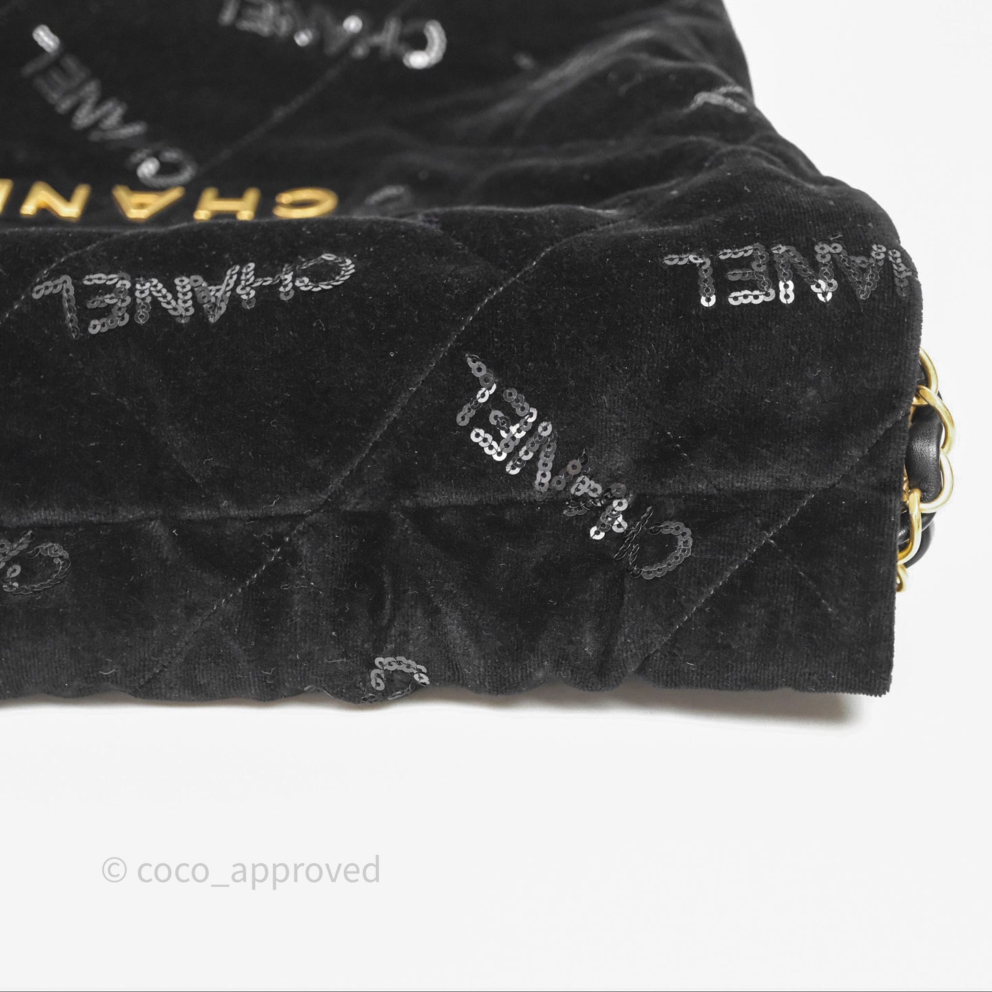 Chanel 22 Small Sequins Logo Black Velvet