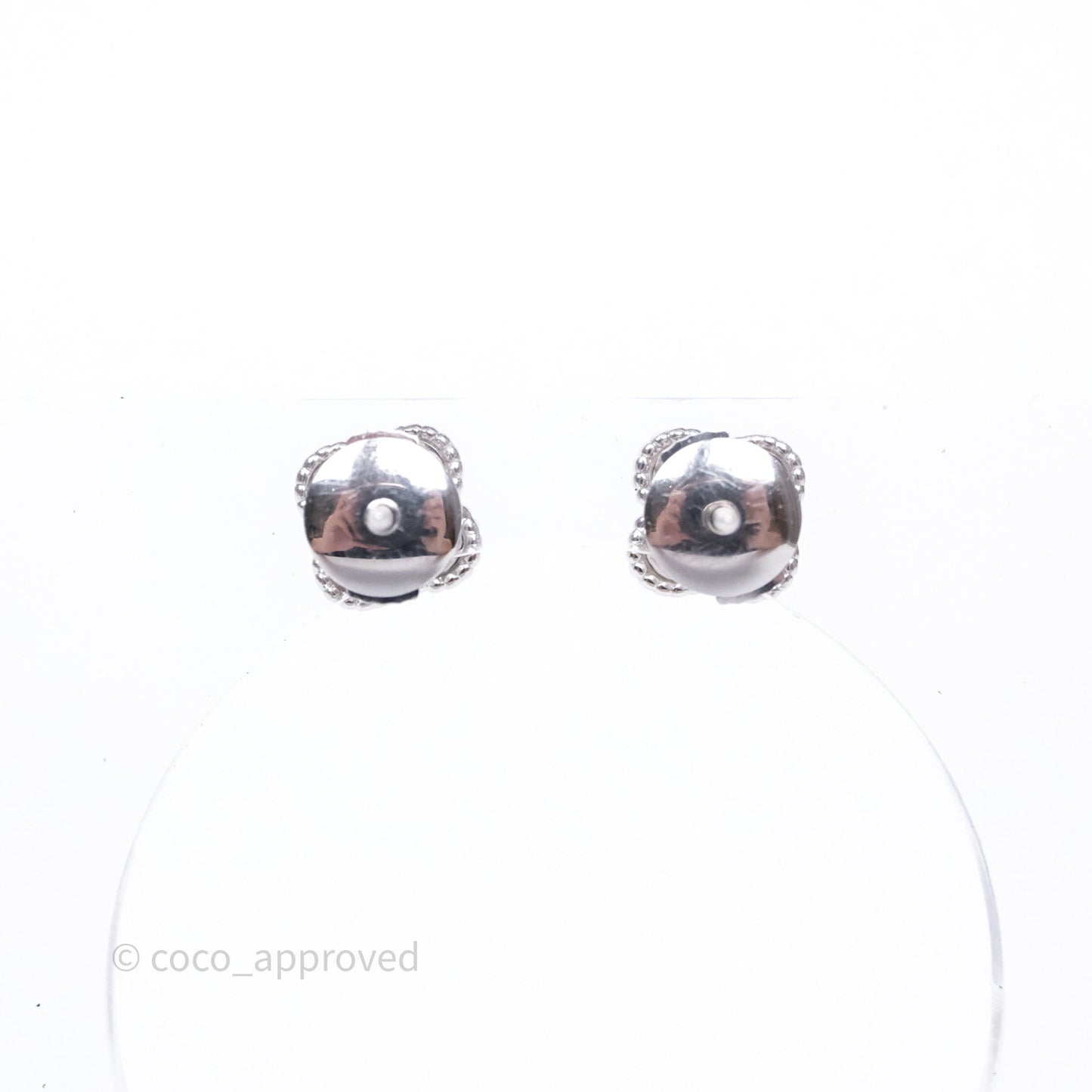 Van Cleef & Arpels Sweet Alhambra Earrings White Mother-of-pearl White Gold