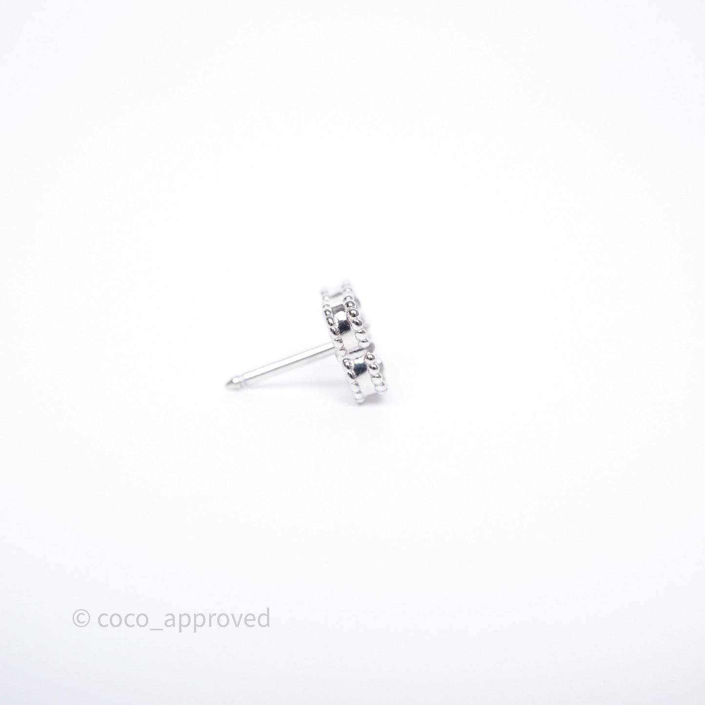 Van Cleef & Arpels Sweet Alhambra Earrings White Mother-of-pearl White Gold
