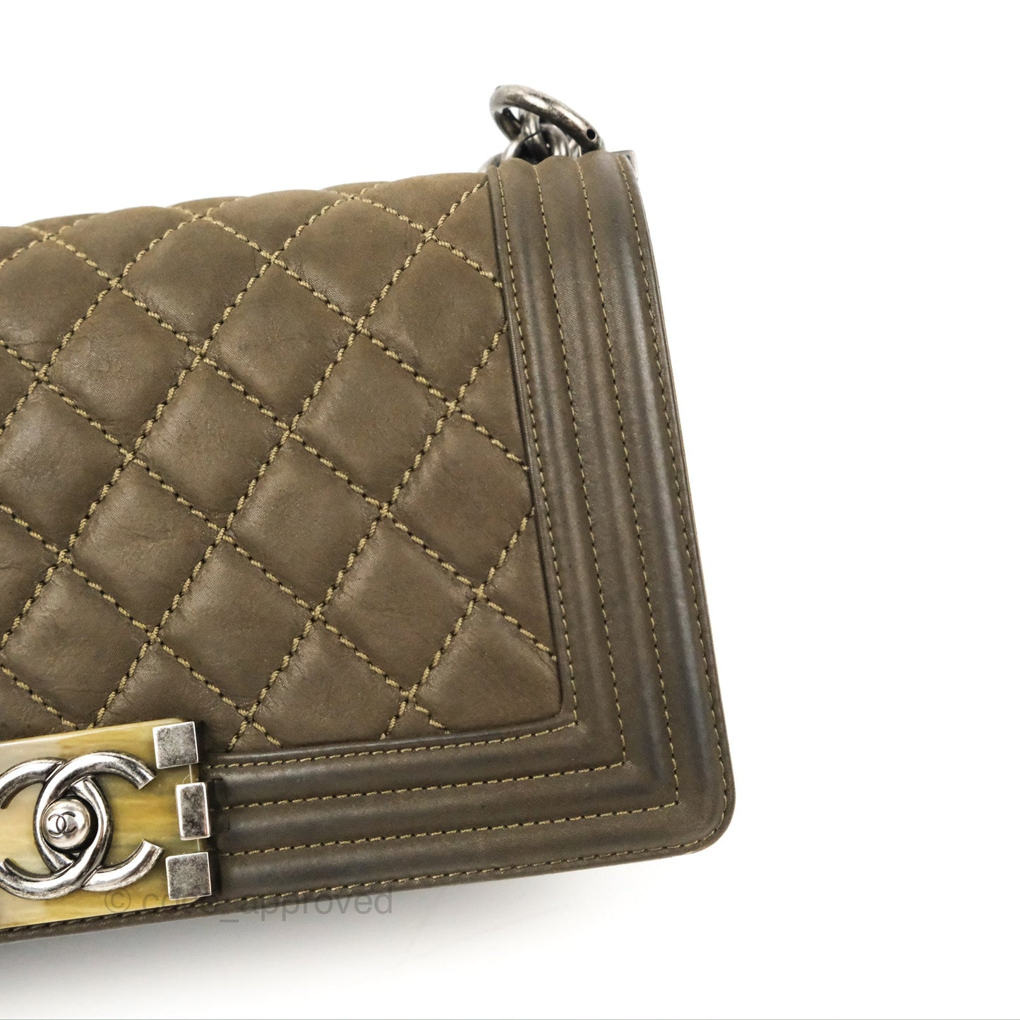 Chanel Quilted Medium Boy Dark Green Calfskin Ruthenium Hardware