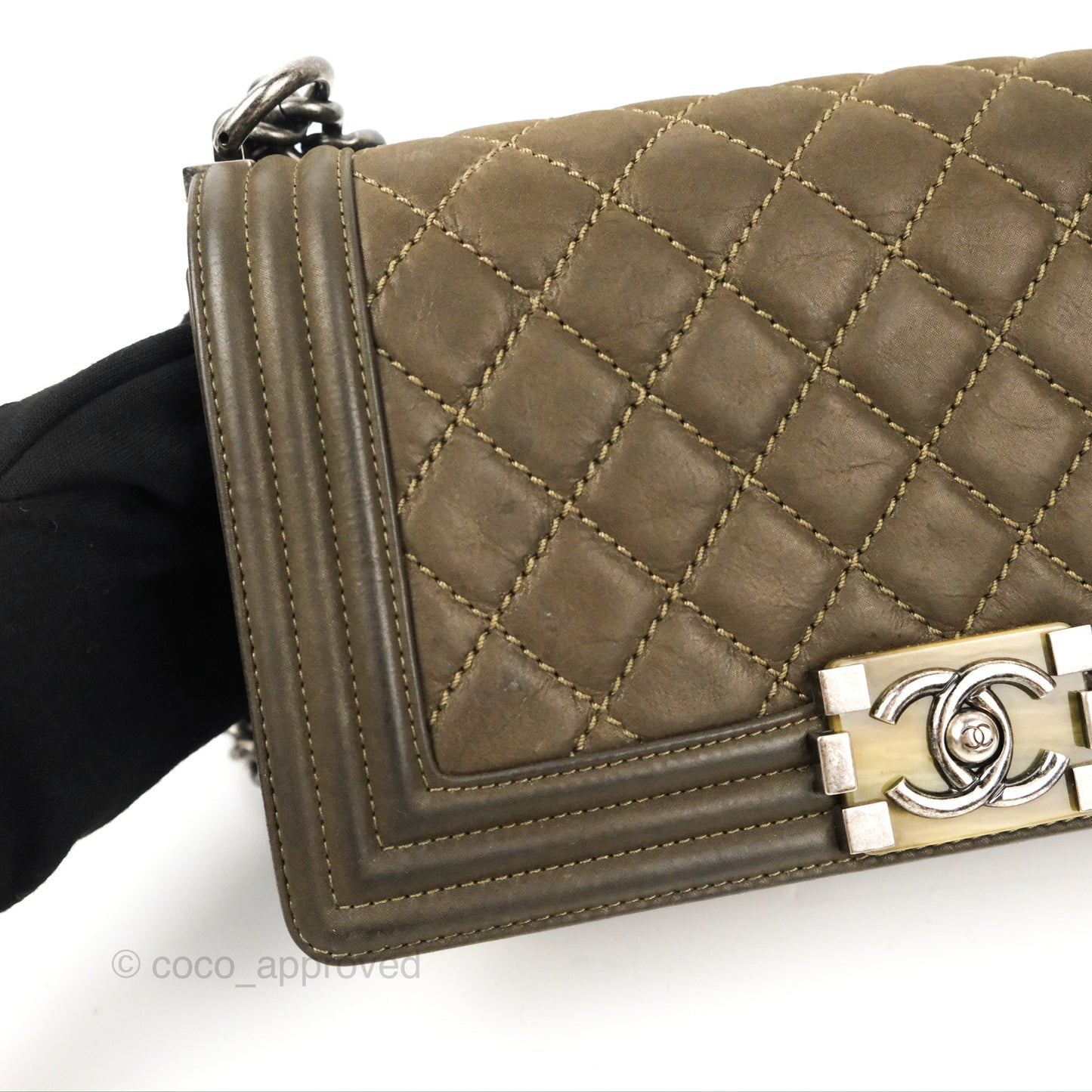 Chanel Quilted Medium Boy Dark Green Calfskin Ruthenium Hardware
