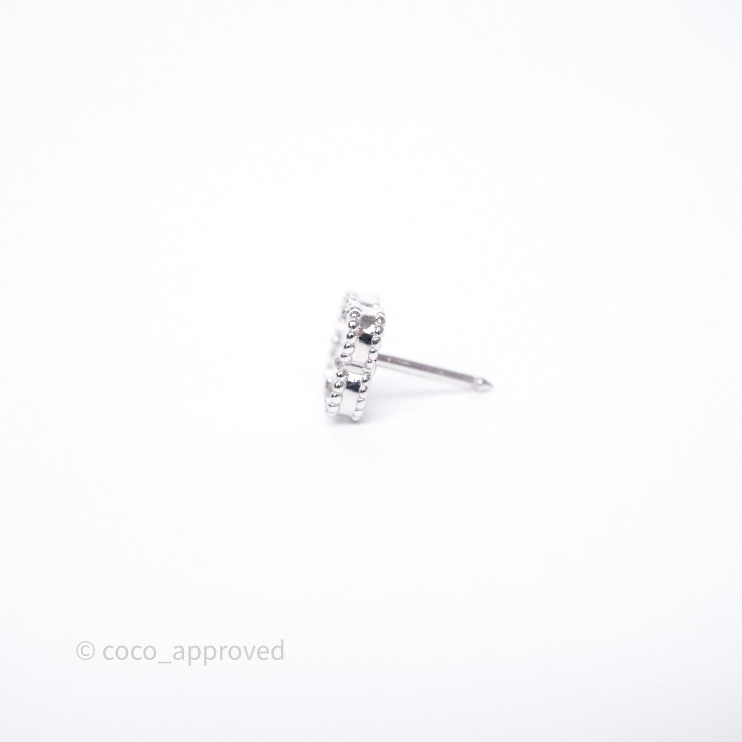 Van Cleef & Arpels Sweet Alhambra Earrings White Mother-of-pearl White Gold