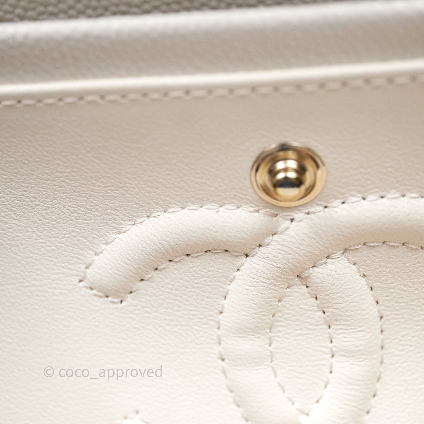 Chanel S/M Small Classic Flap Quilted Ivory White Caviar Gold Hardware
